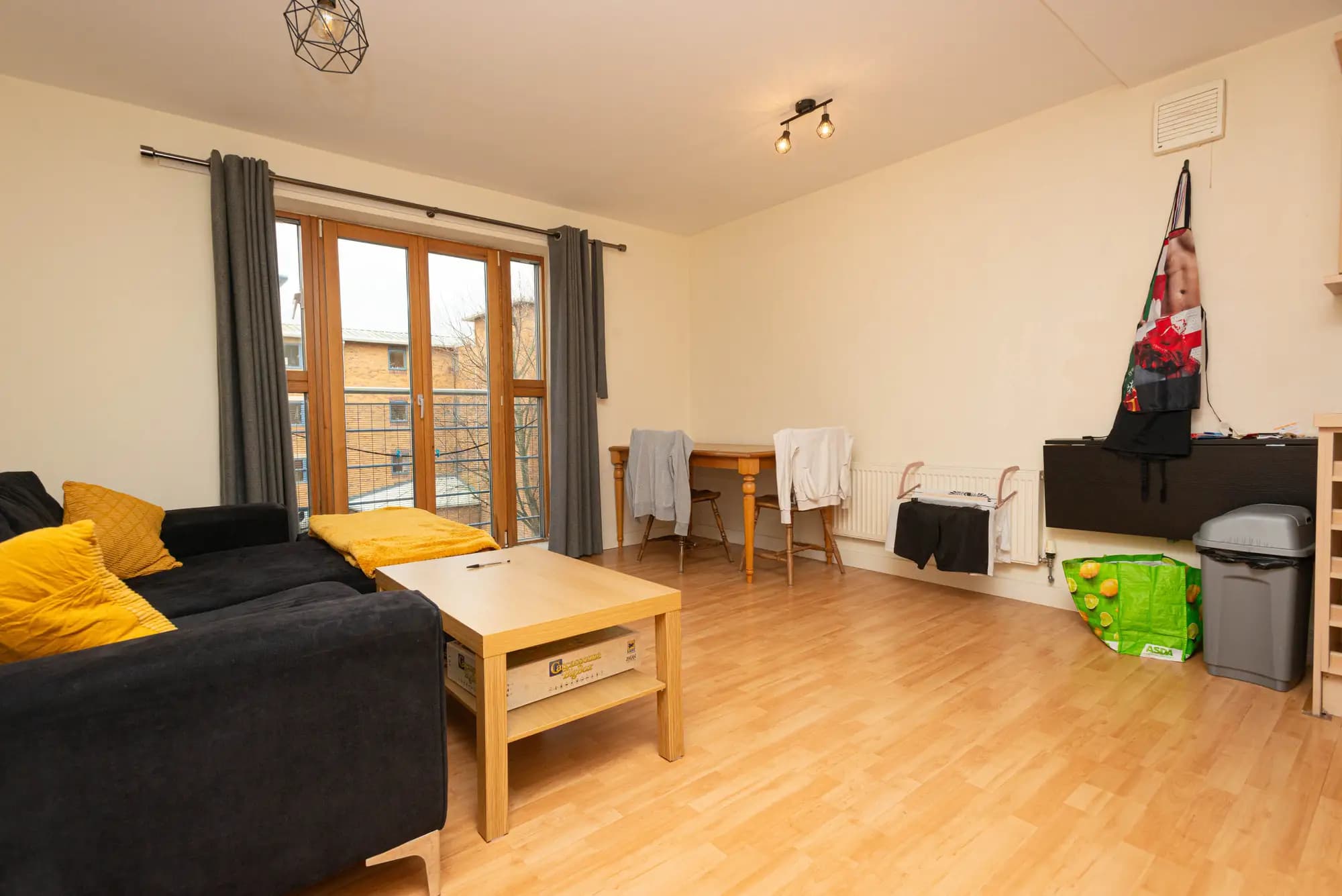 property photo 2 of 25