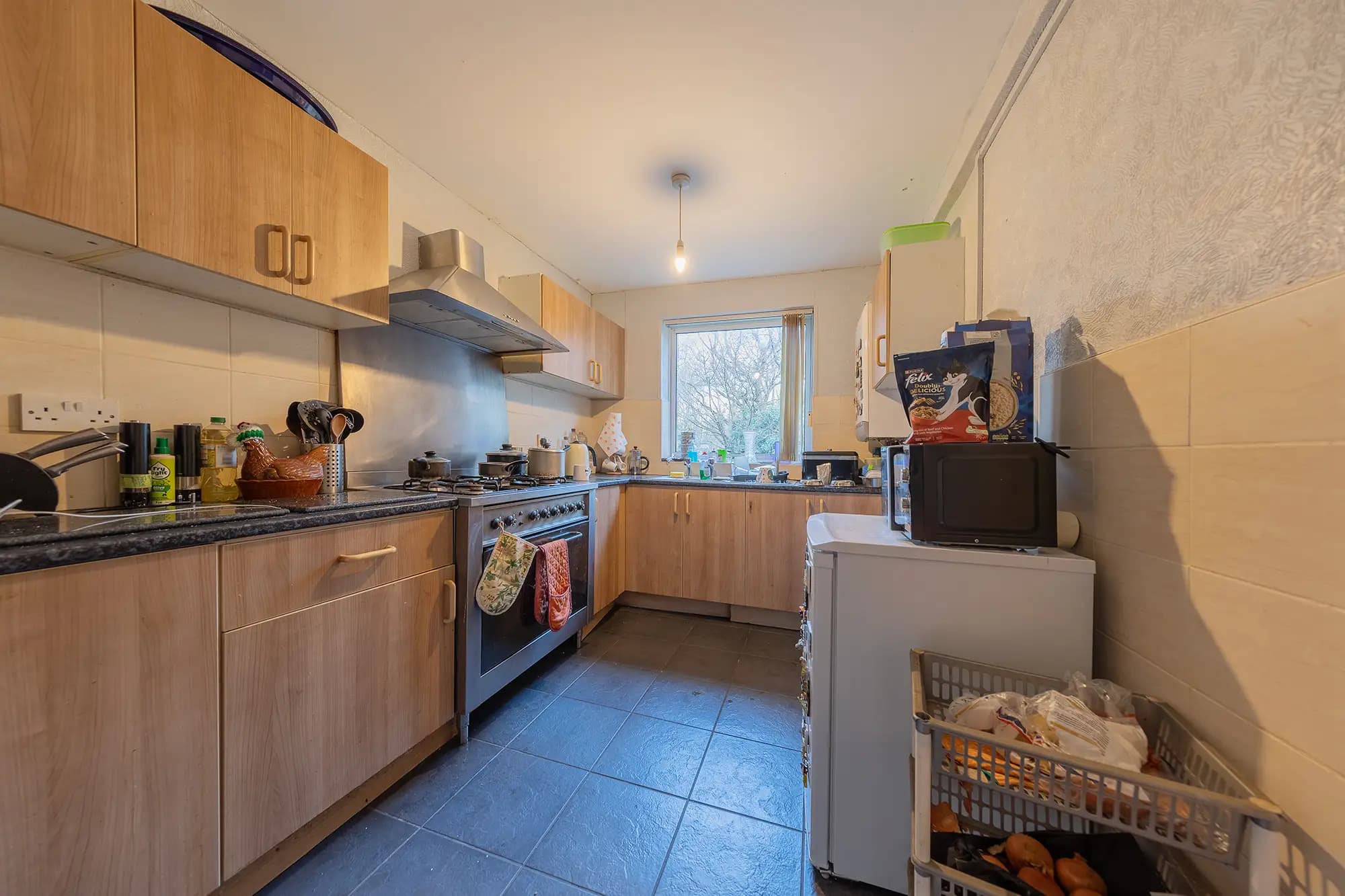 property photo 6 of 29