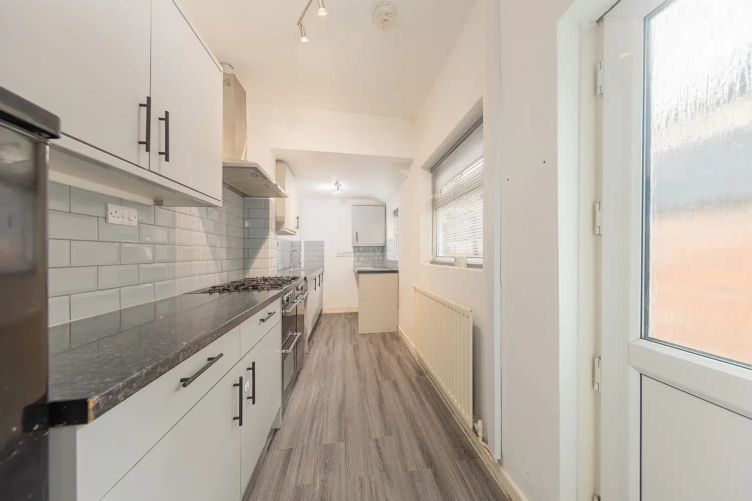 property photo 5 of 26