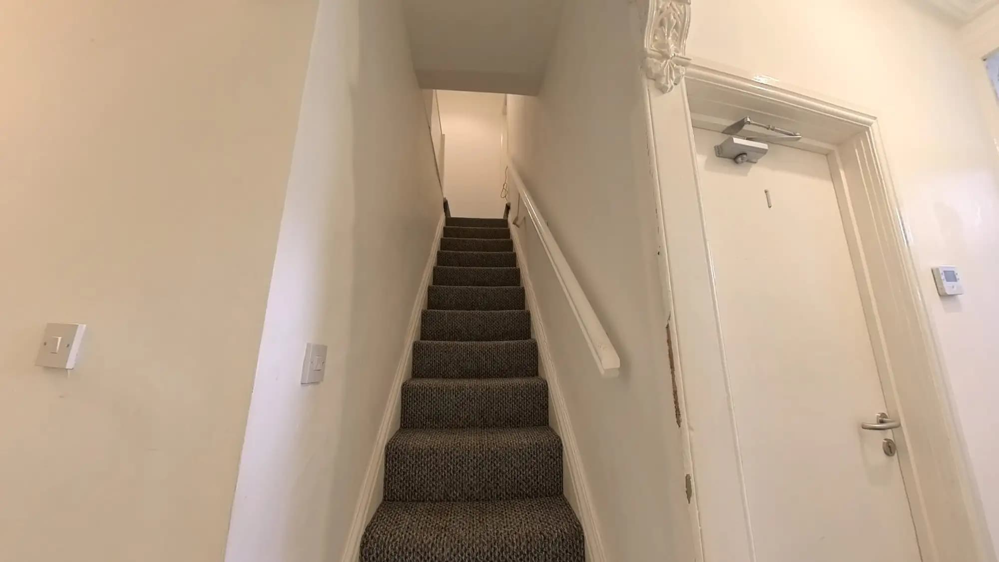 property photo 17 of 25