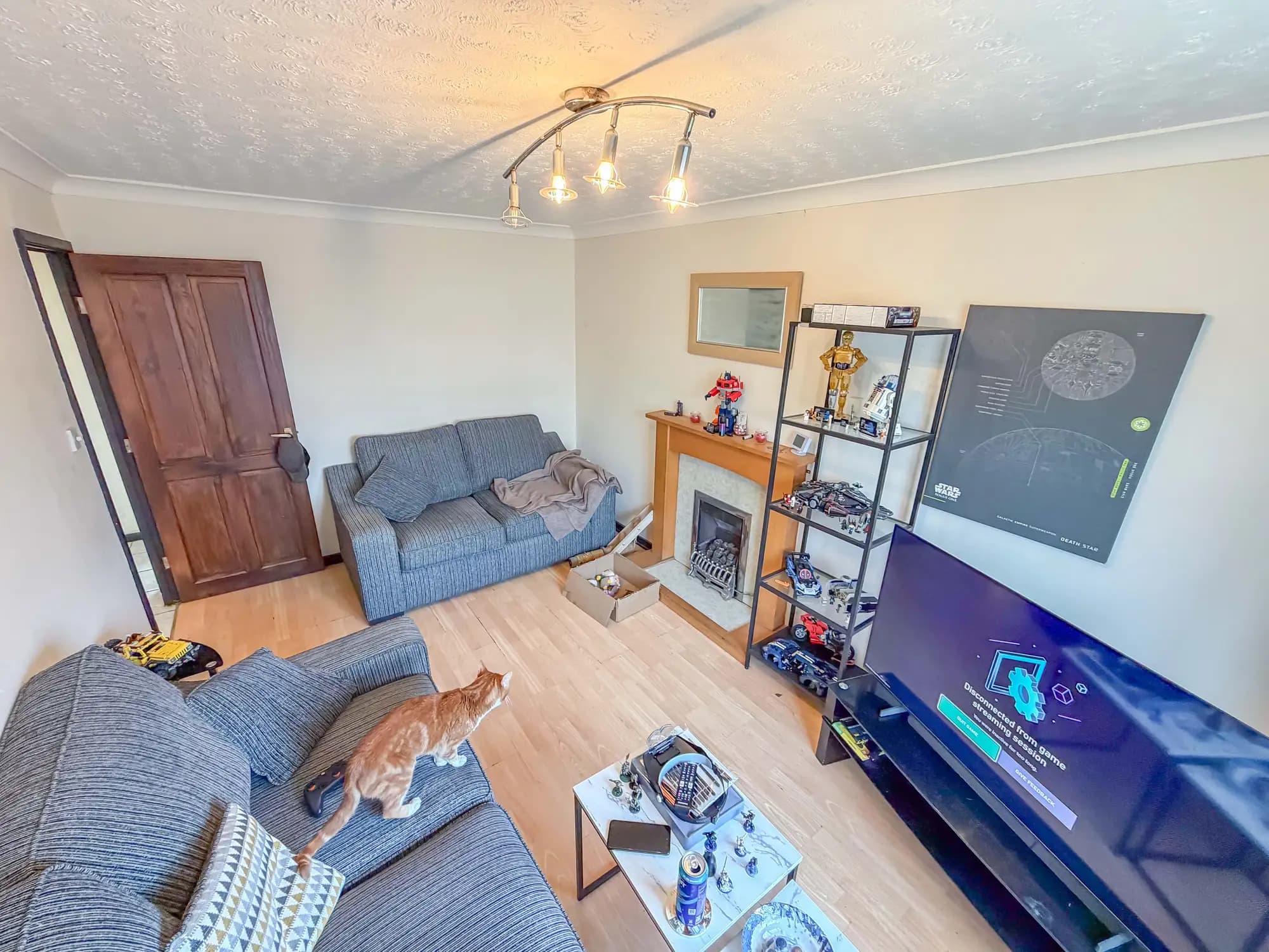 property photo 4 of 18