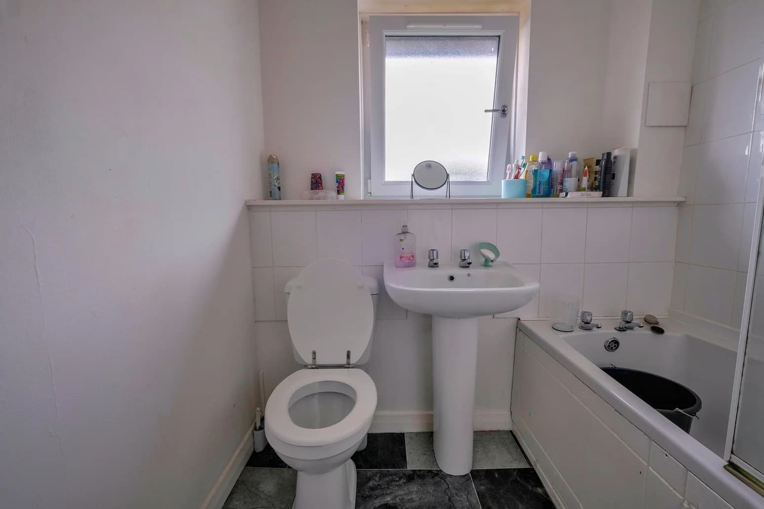 property photo 8 of 29
