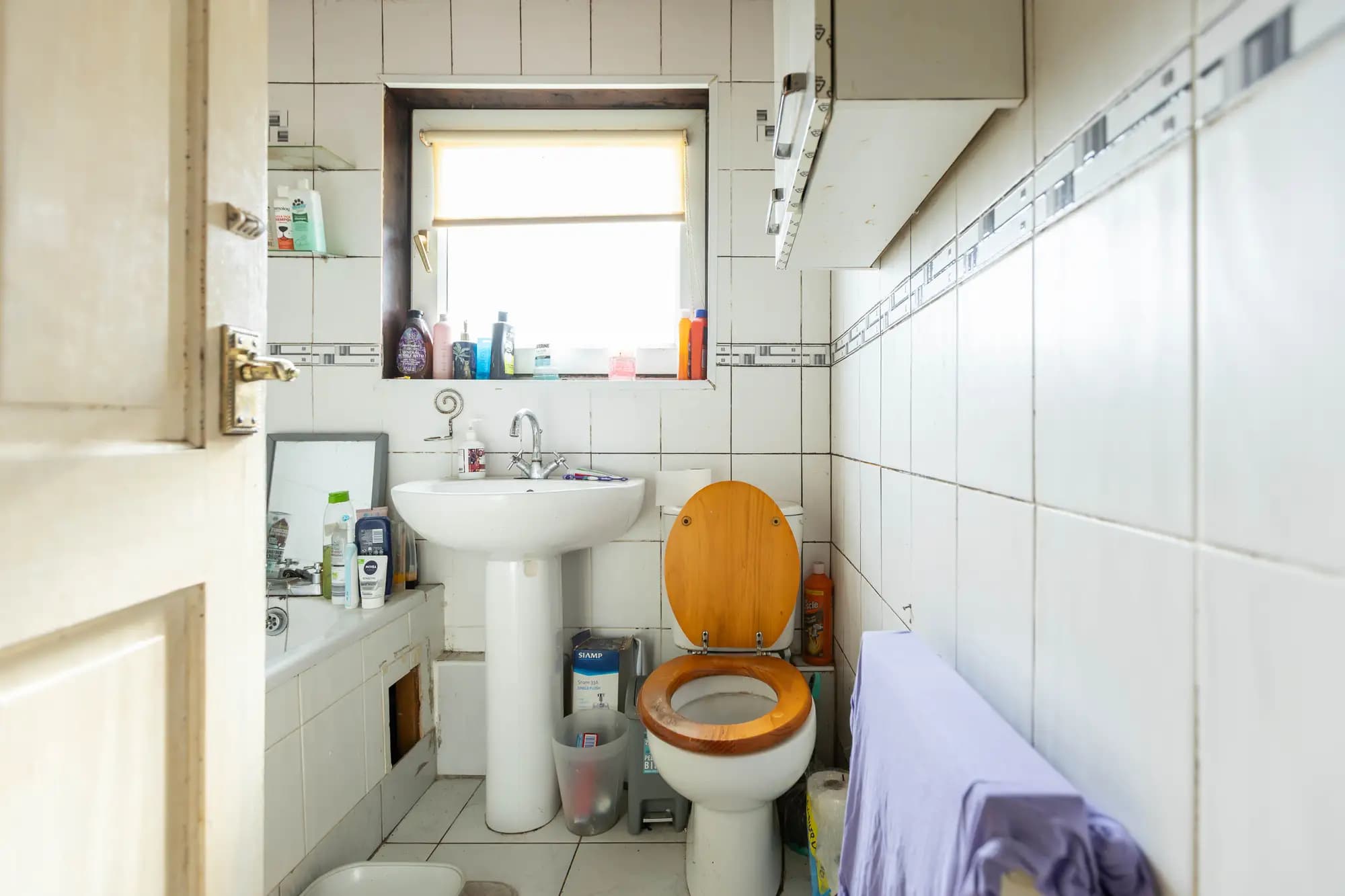 property photo 9 of 17