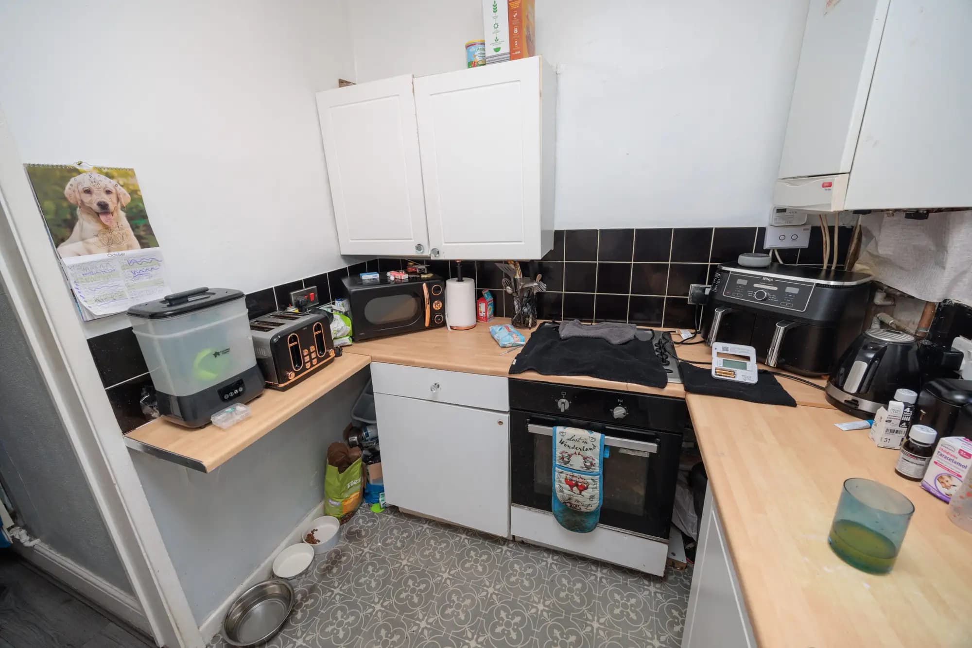 property photo 5 of 25