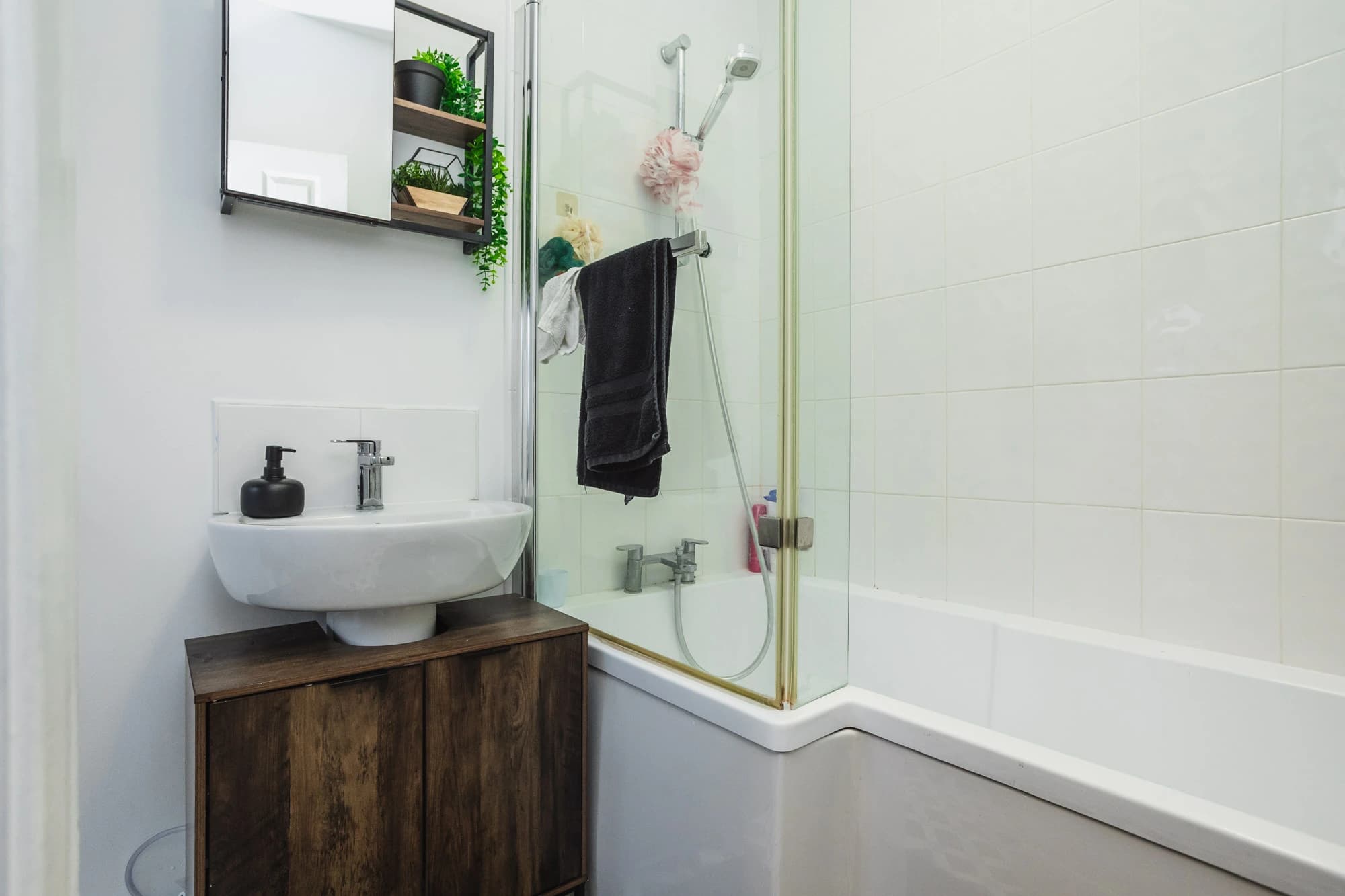 property photo 10 of 30