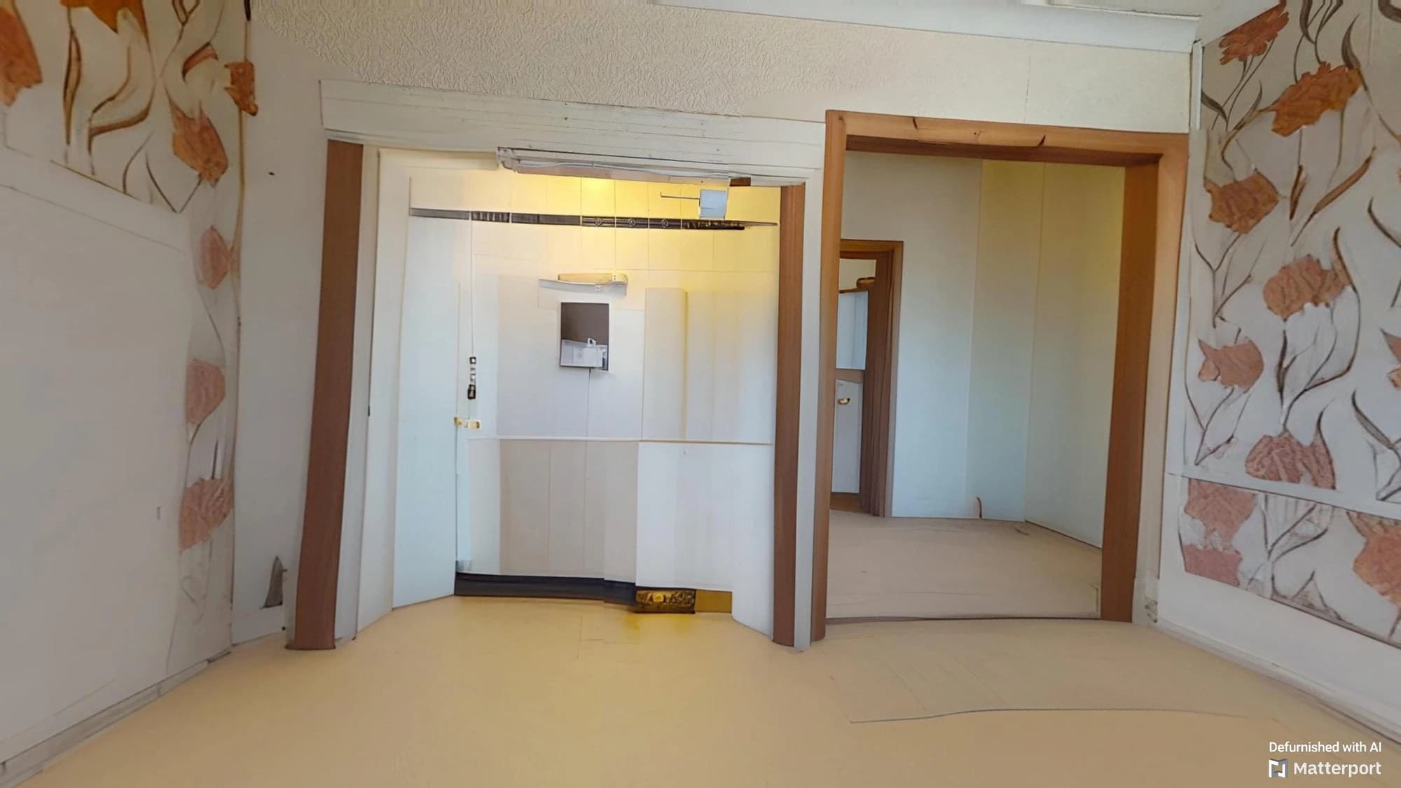 property photo 13 of 18