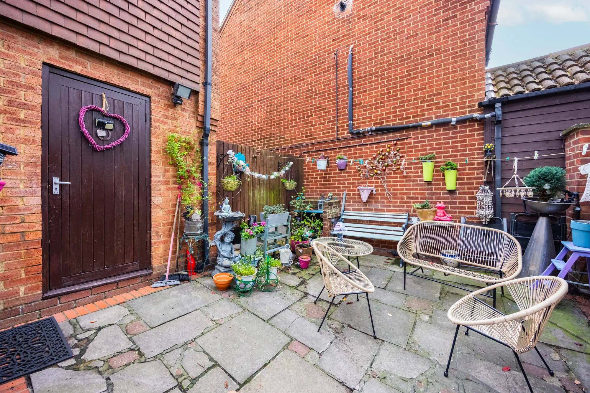 property photo 15 of 16