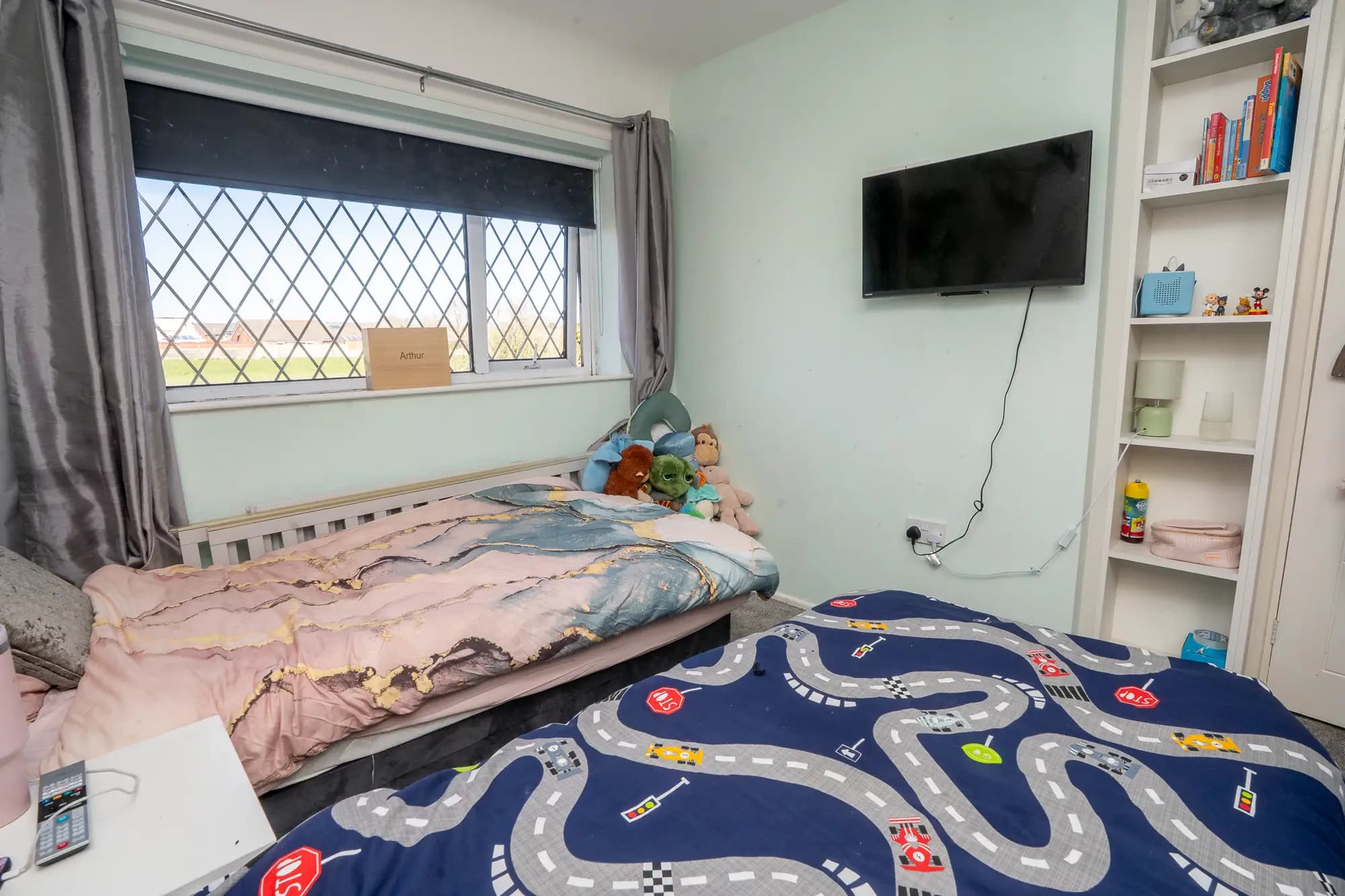 property photo 17 of 24