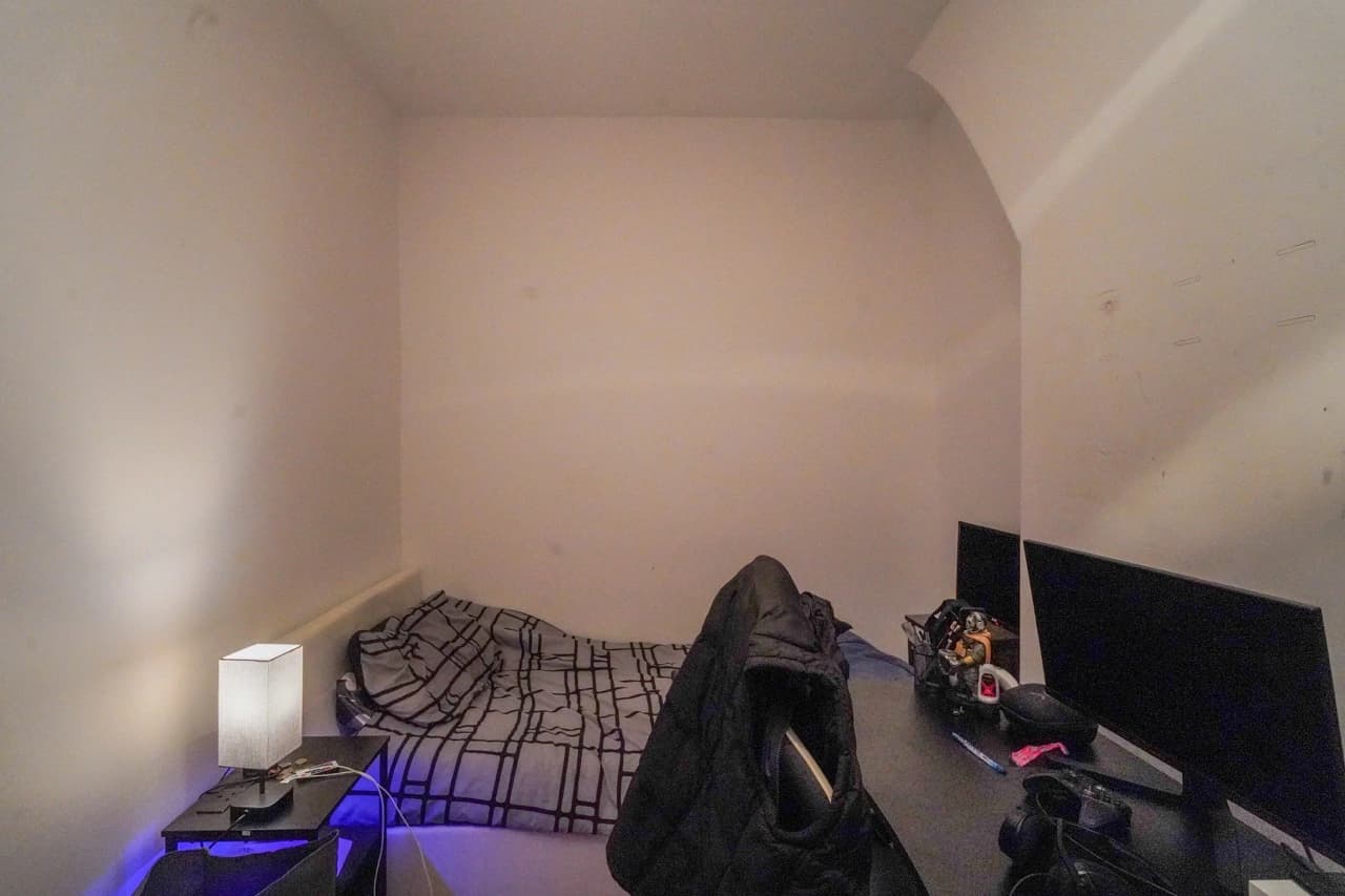 property photo 14 of 24