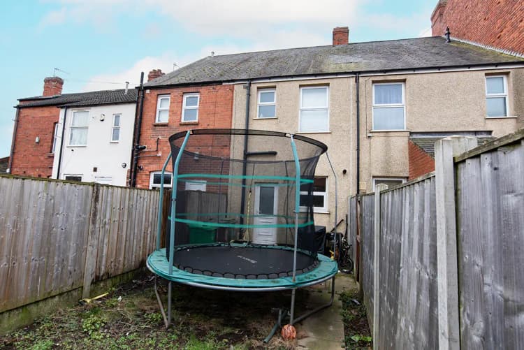 property photo 16 of 18