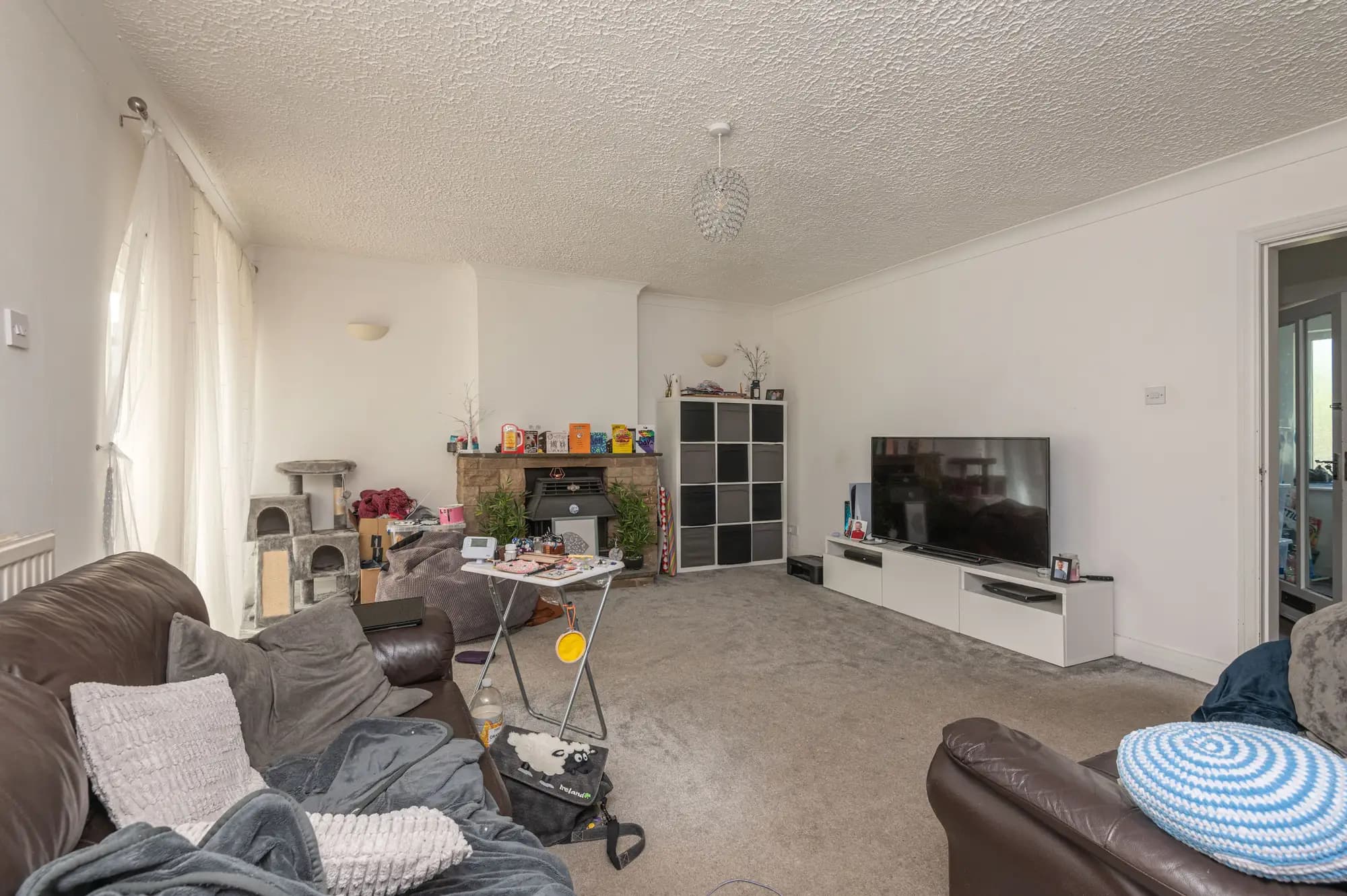 property photo 5 of 33