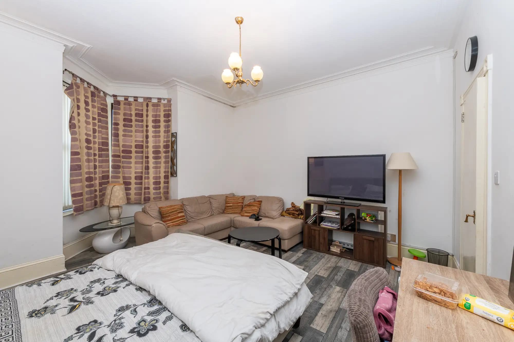 property photo 6 of 42