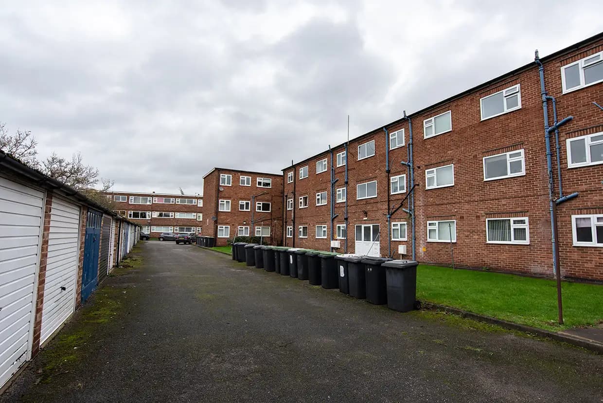 property photo 15 of 16