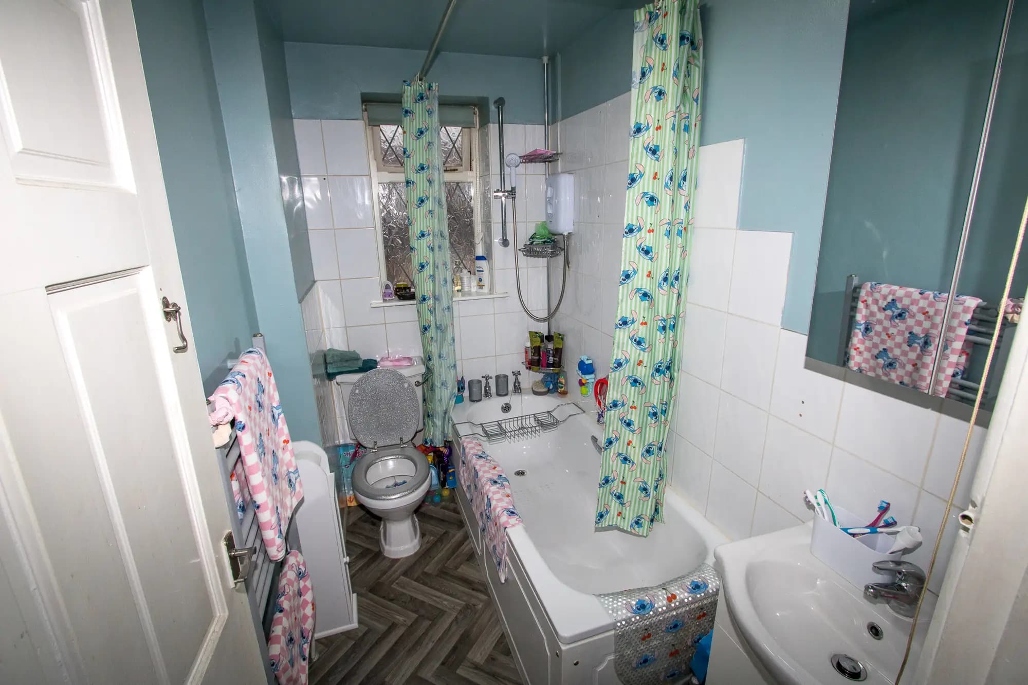 property photo 8 of 14