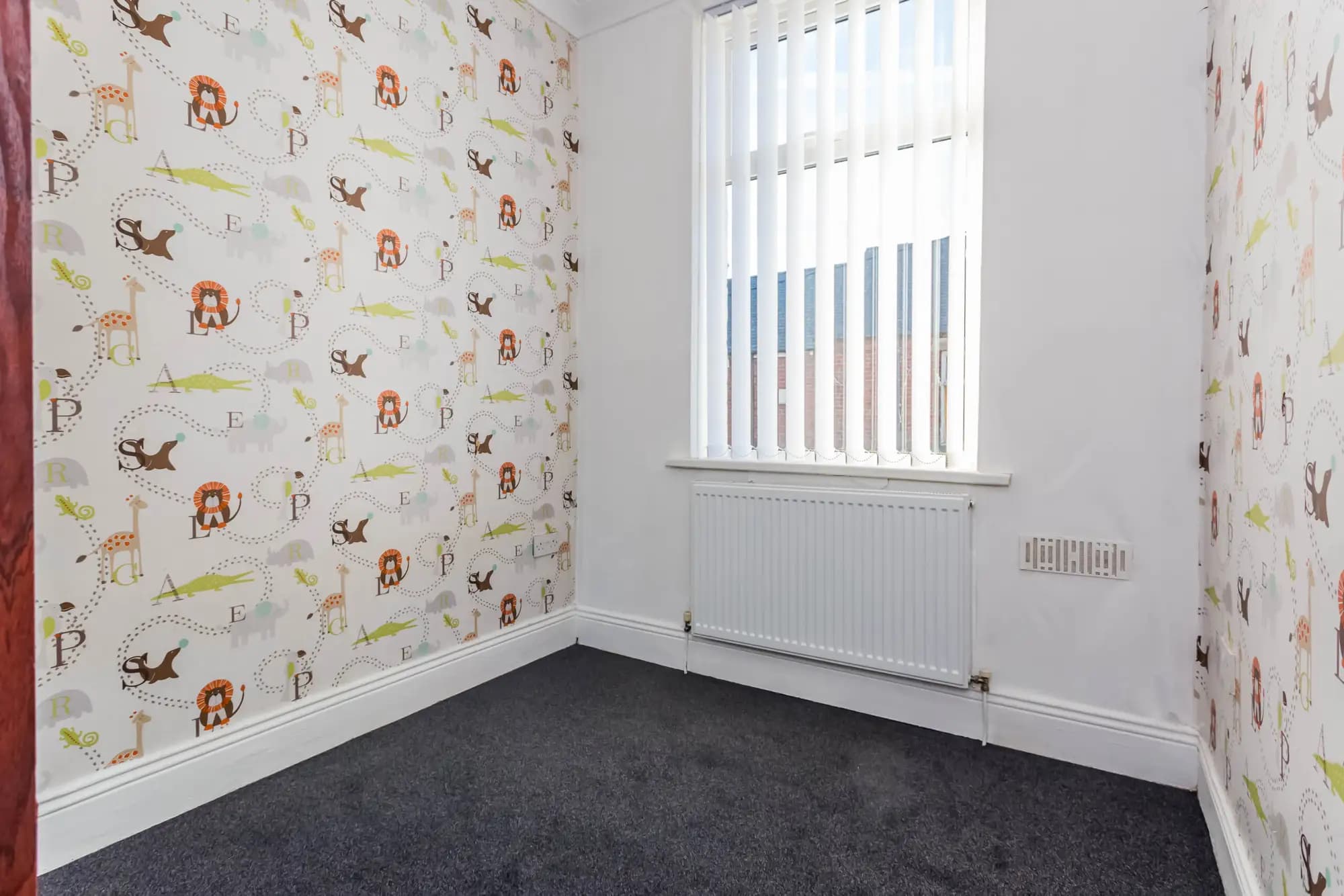 property photo 12 of 18