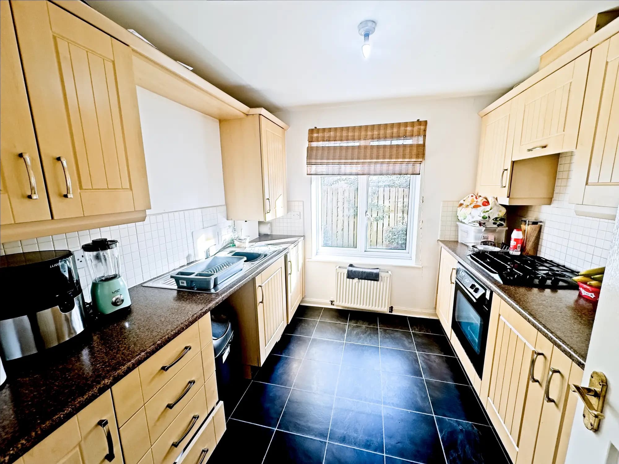 property photo 4 of 23