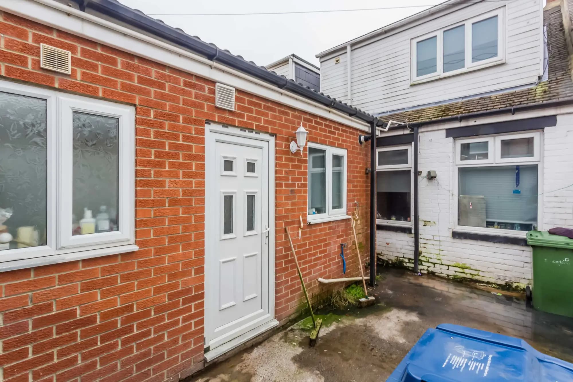 property photo 21 of 22