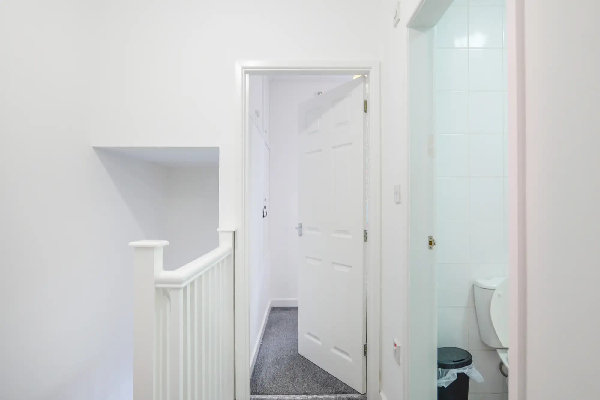 property photo 14 of 20