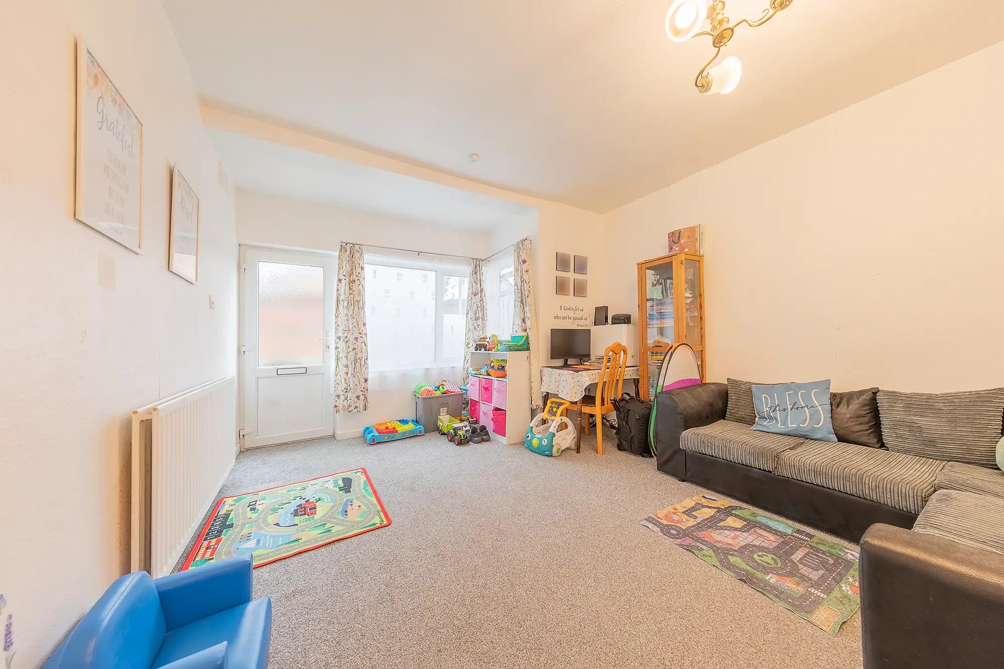 property photo 5 of 24