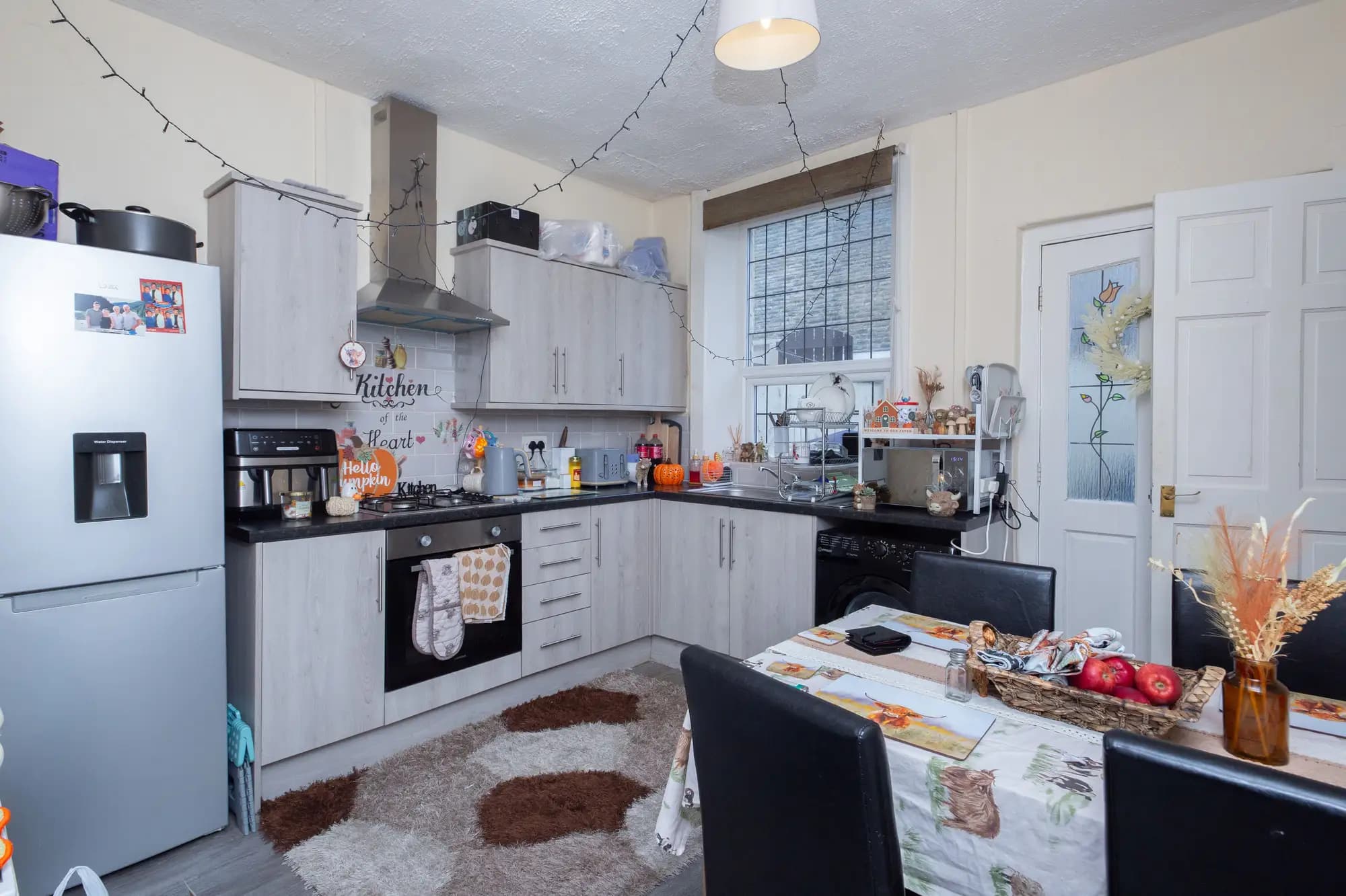 property photo 5 of 19