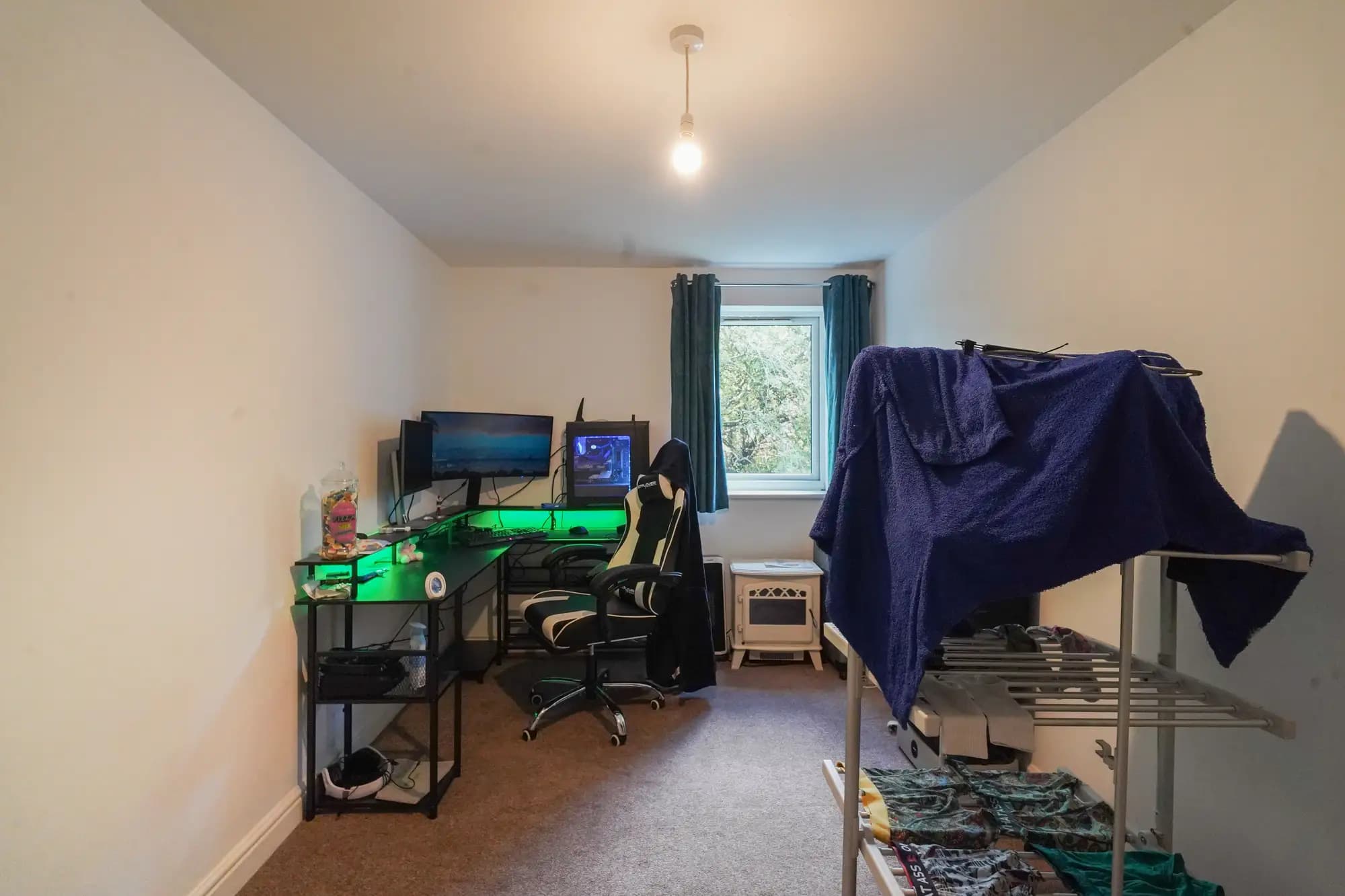 property photo 10 of 22