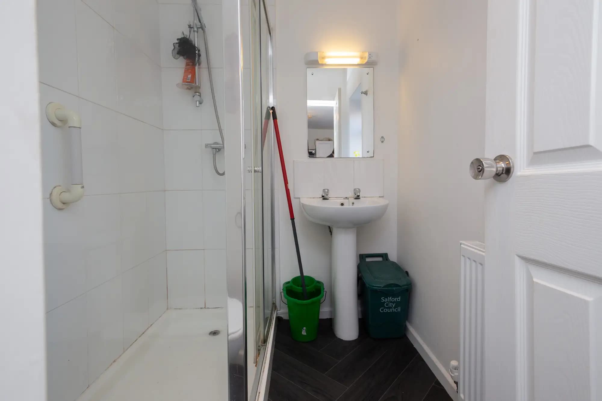 property photo 11 of 21