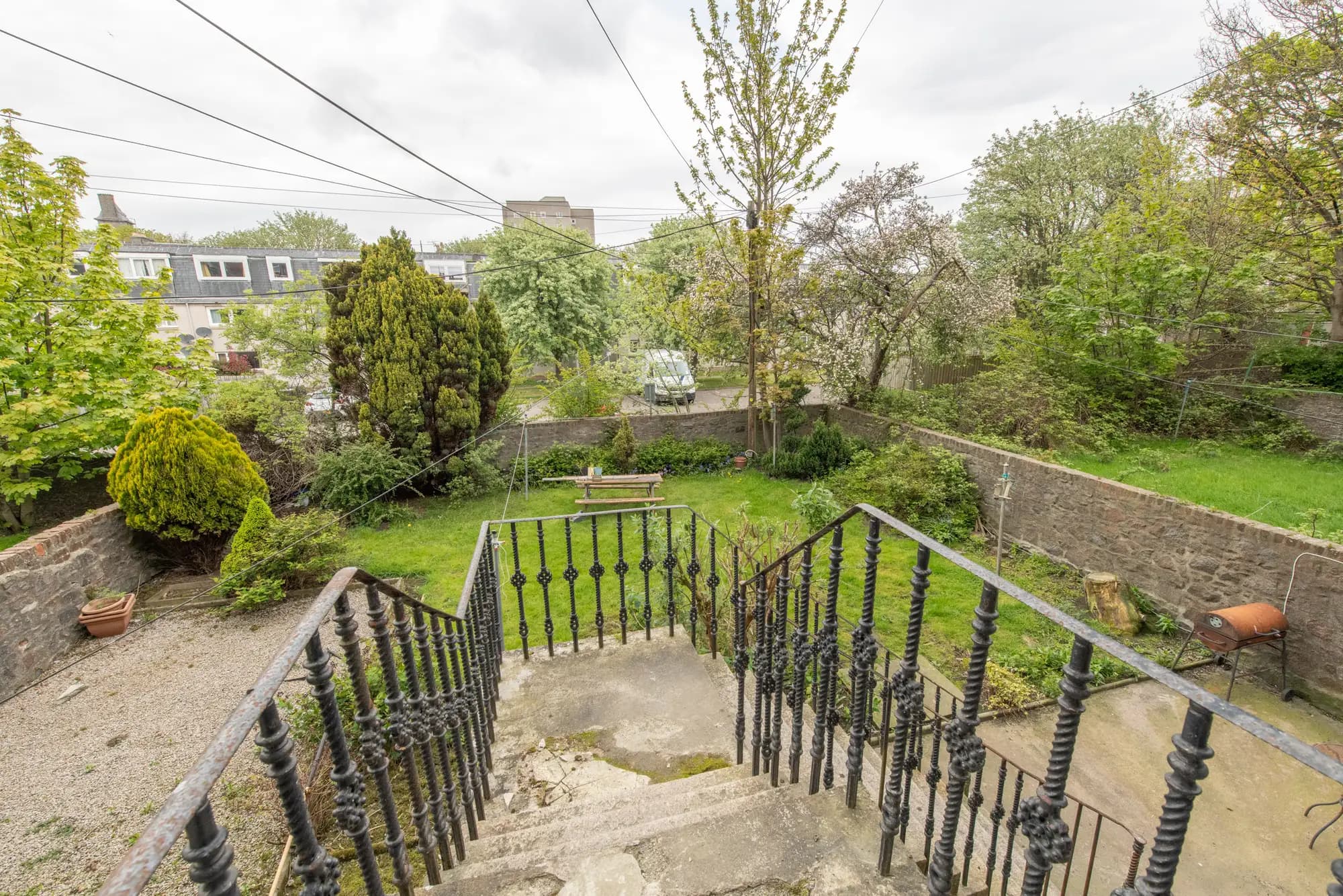 property photo 21 of 25