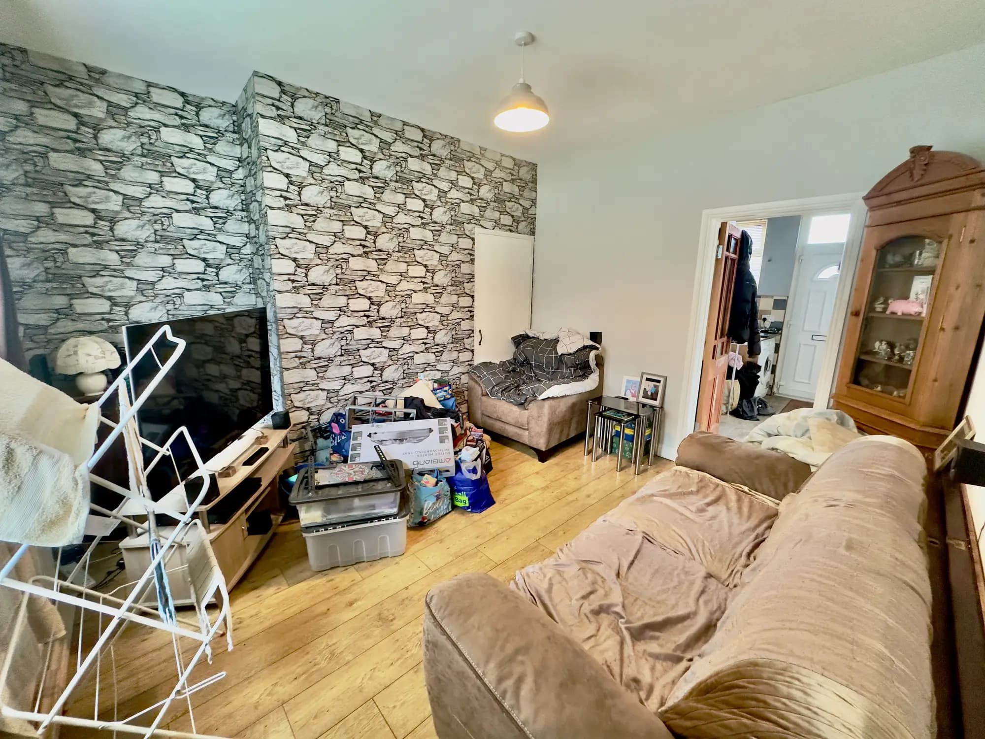 property photo 7 of 31