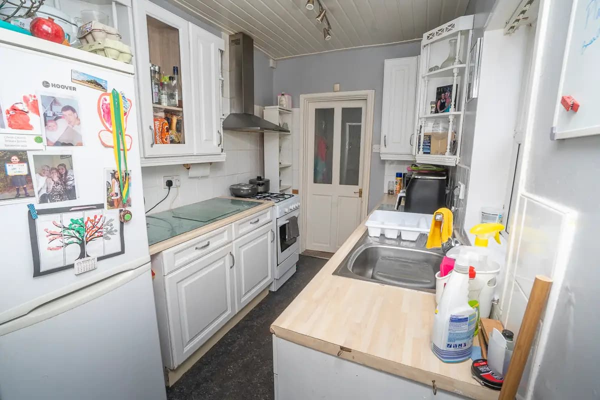 property photo 10 of 23