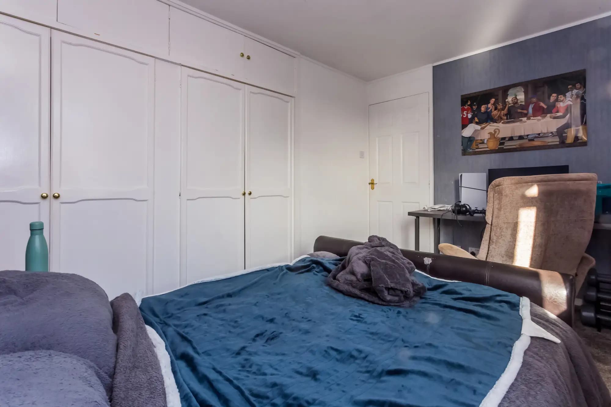 property photo 17 of 23