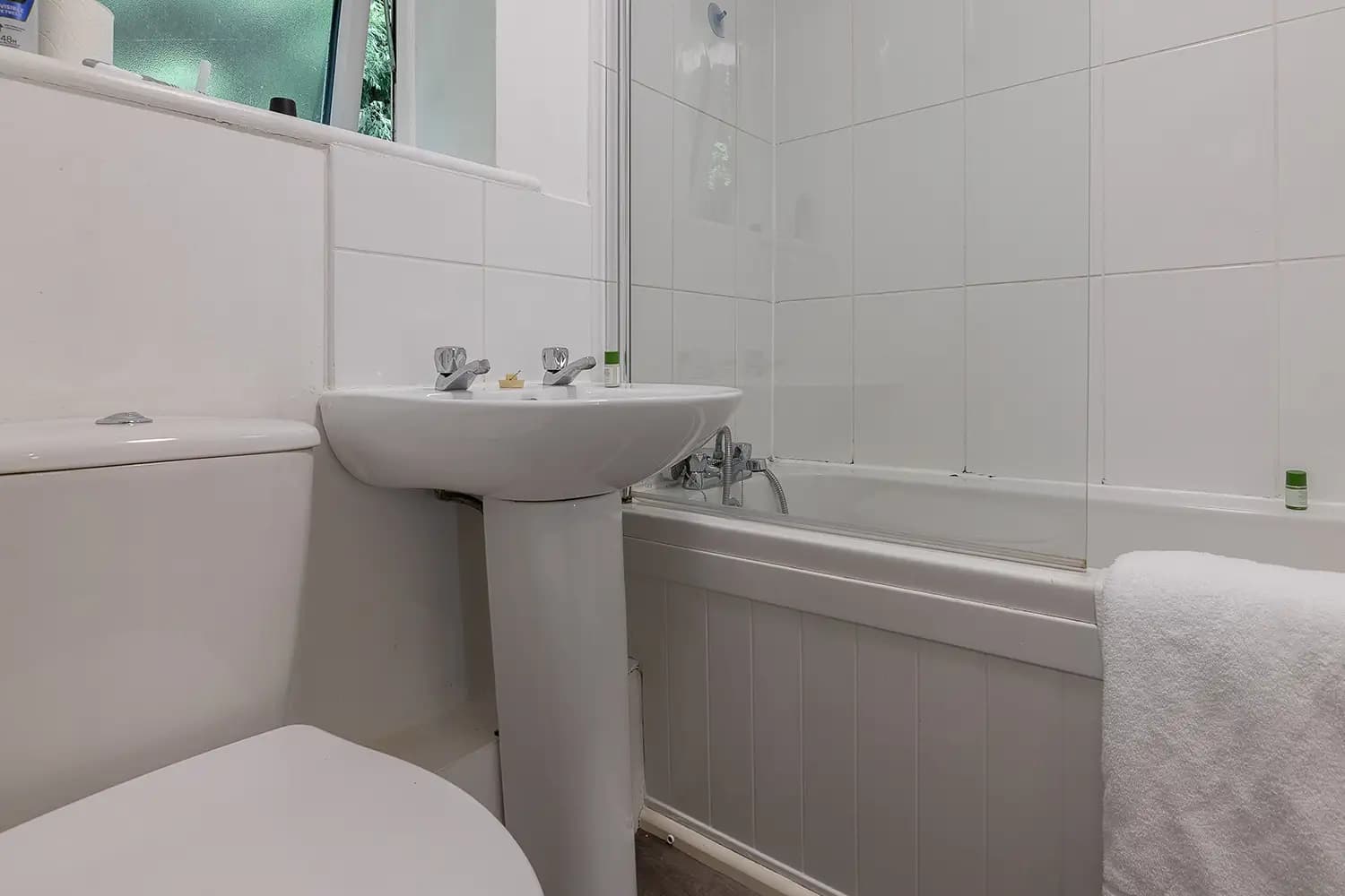 property photo 9 of 23