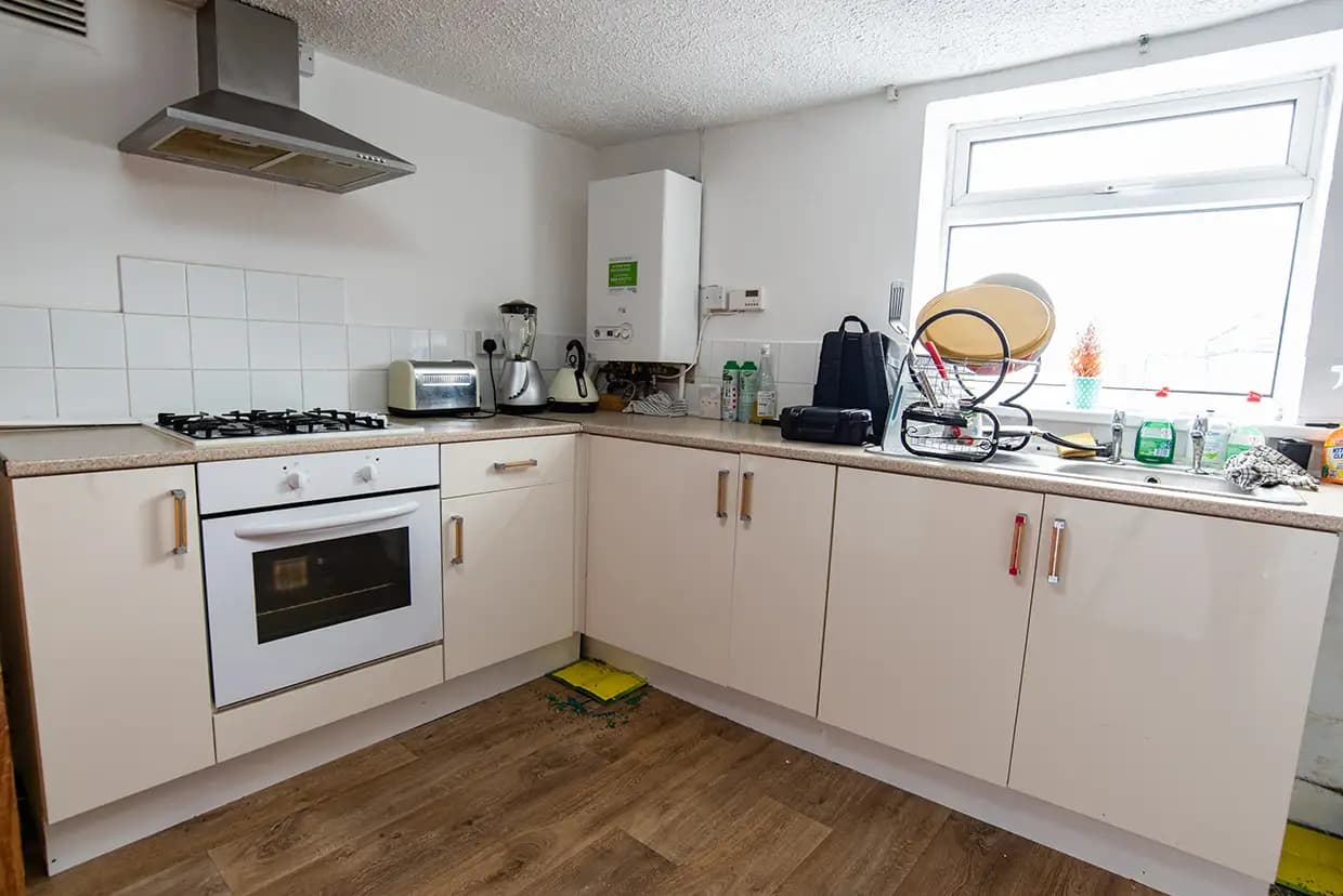 property photo 30 of 78