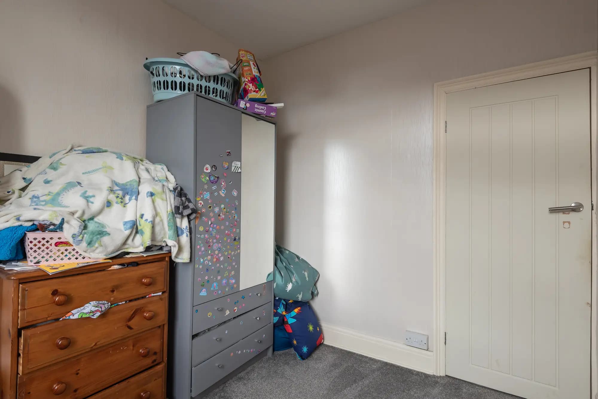 property photo 18 of 26