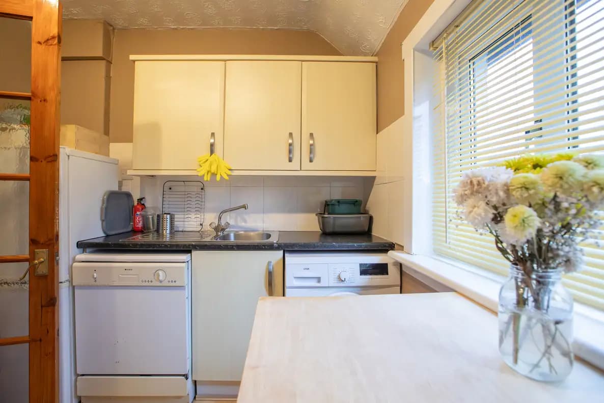 property photo 12 of 26