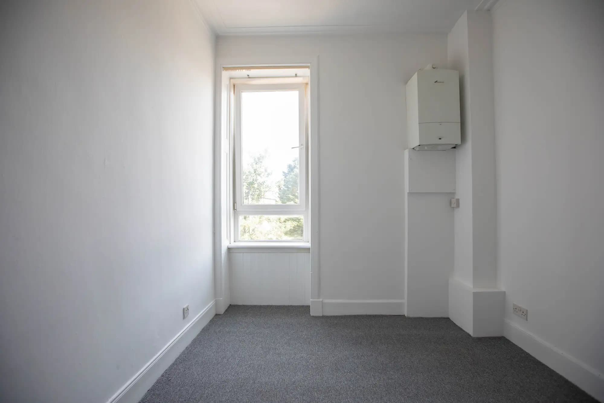 property photo 12 of 24