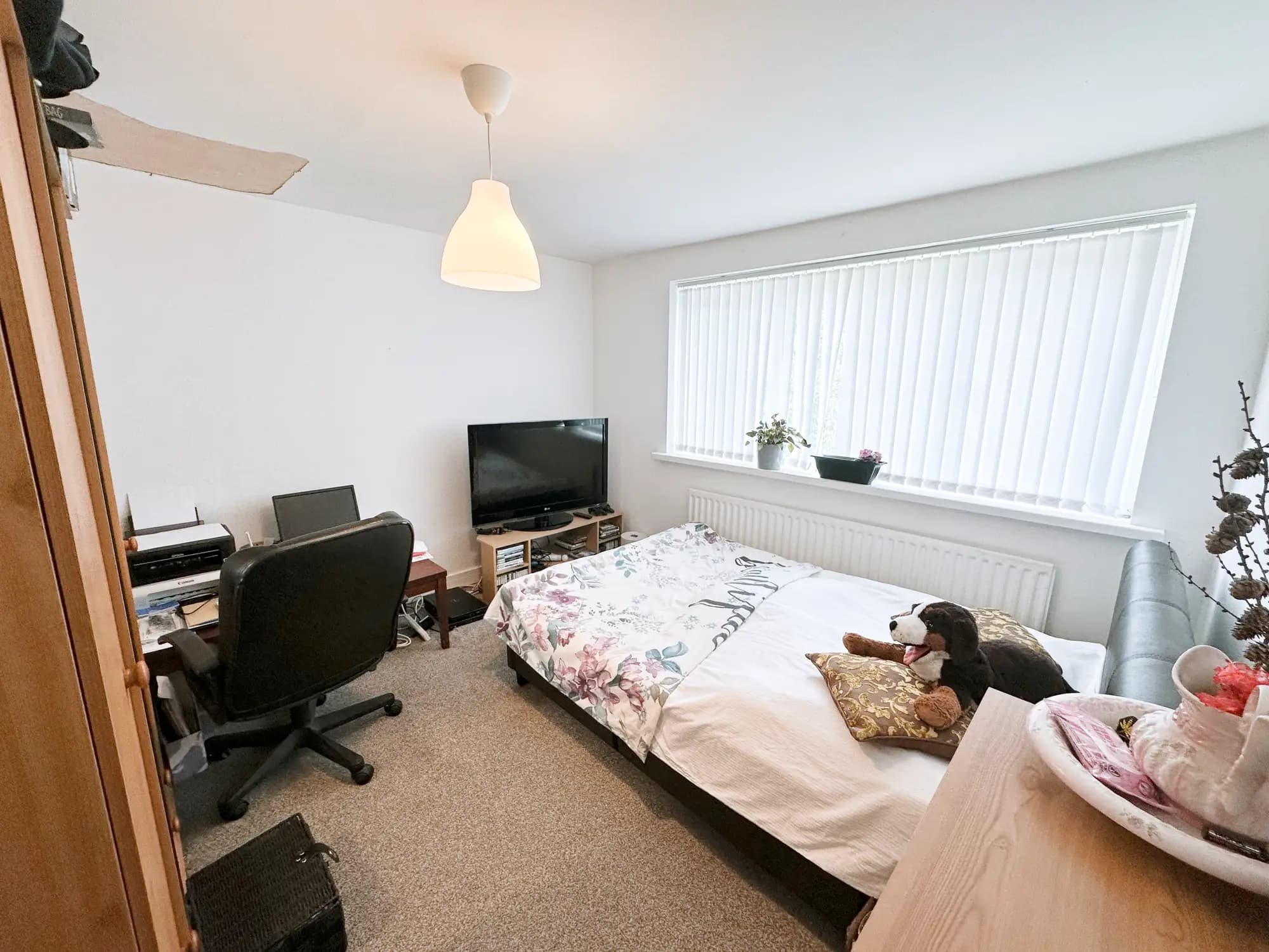 property photo 16 of 29