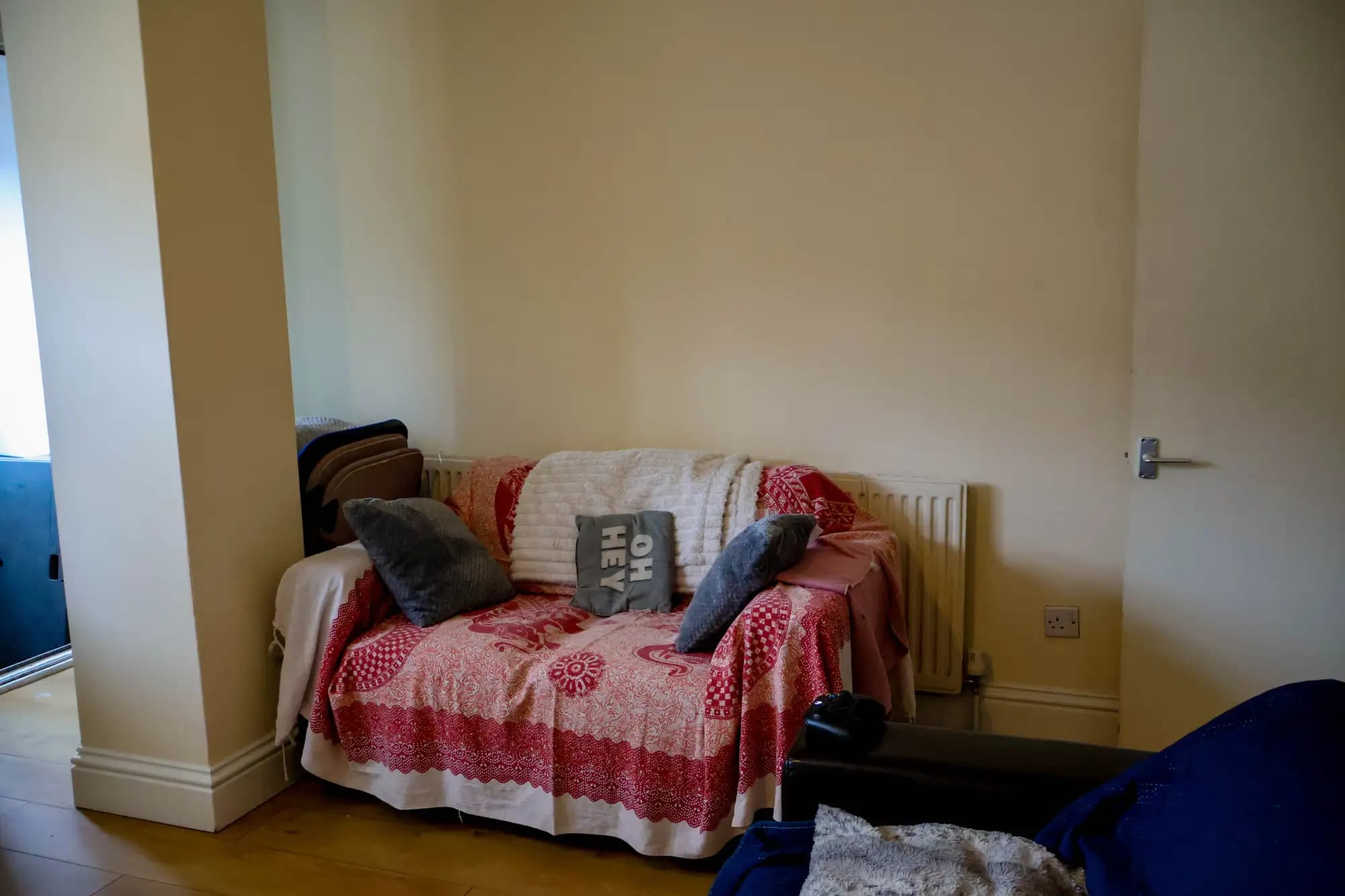 property photo 4 of 16