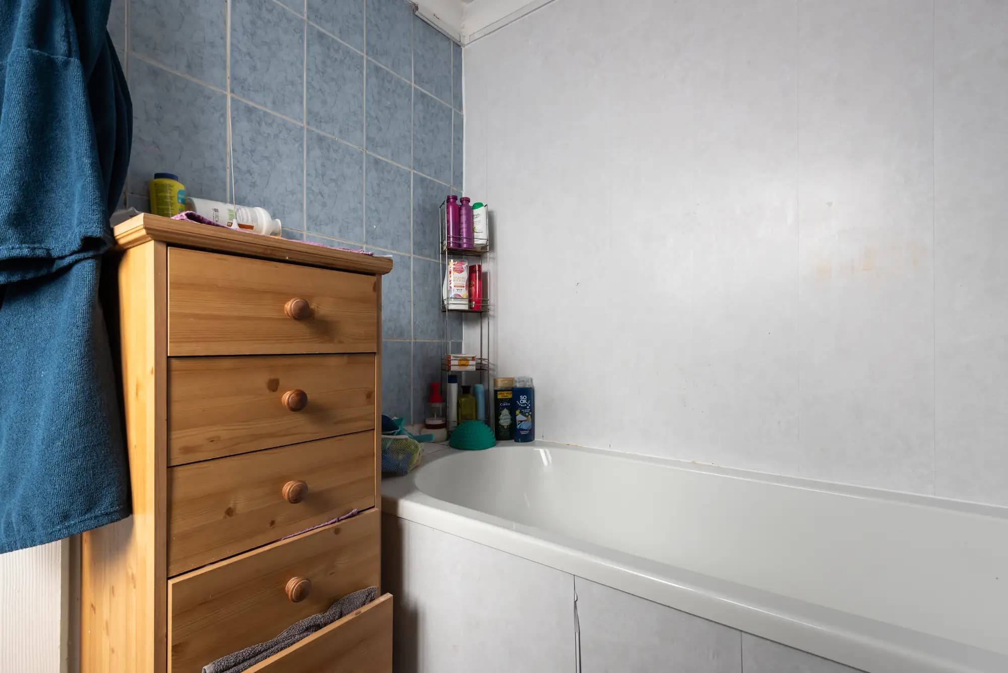 property photo 8 of 17