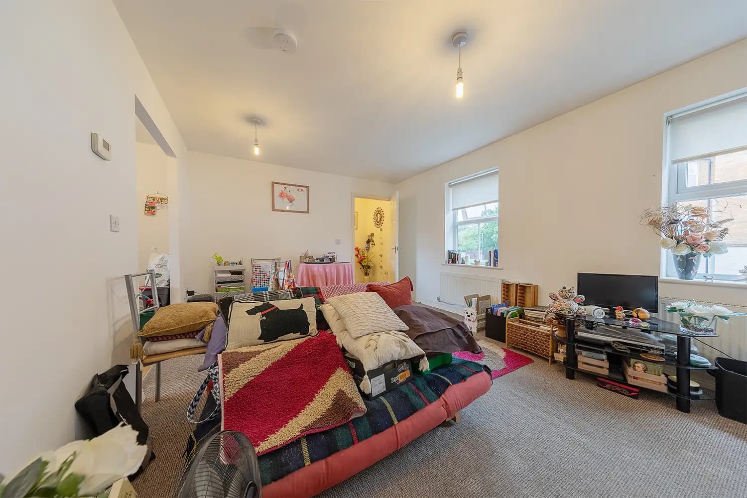 property photo 4 of 19