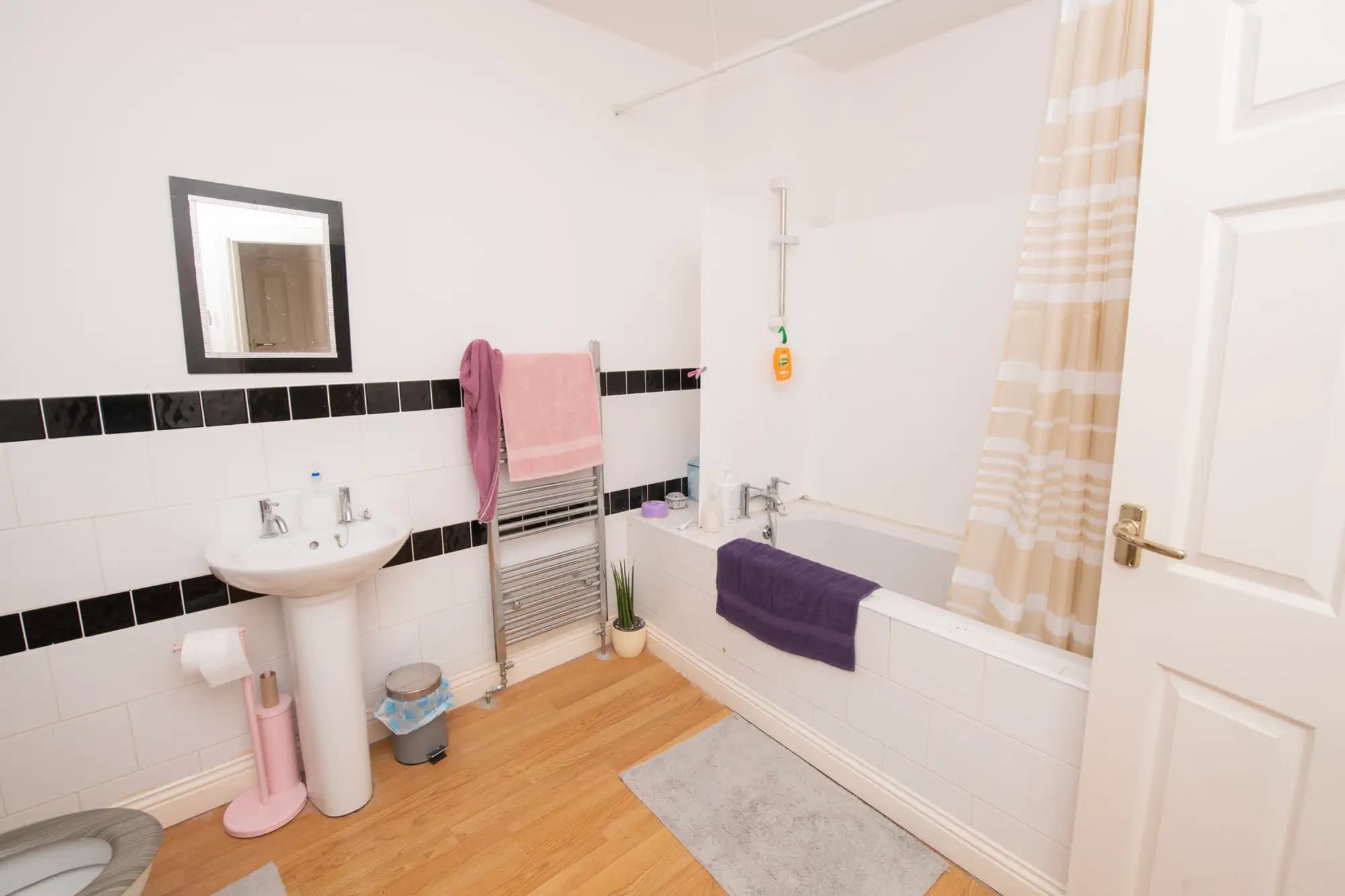 property photo 16 of 22