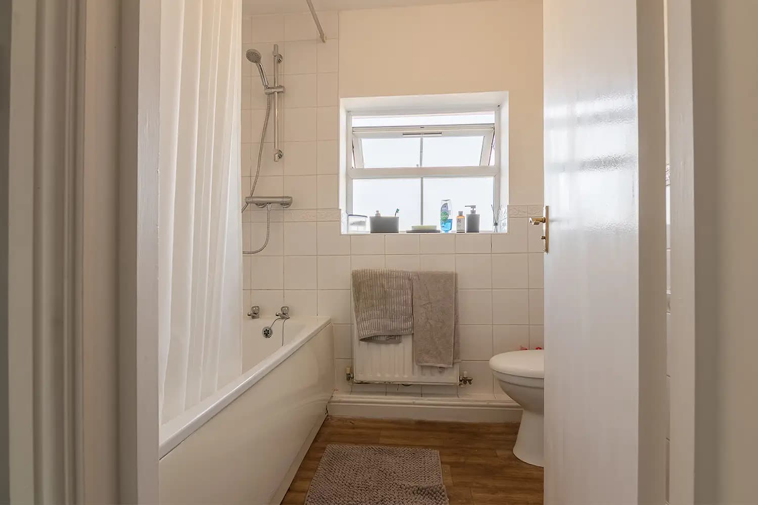 property photo 10 of 18