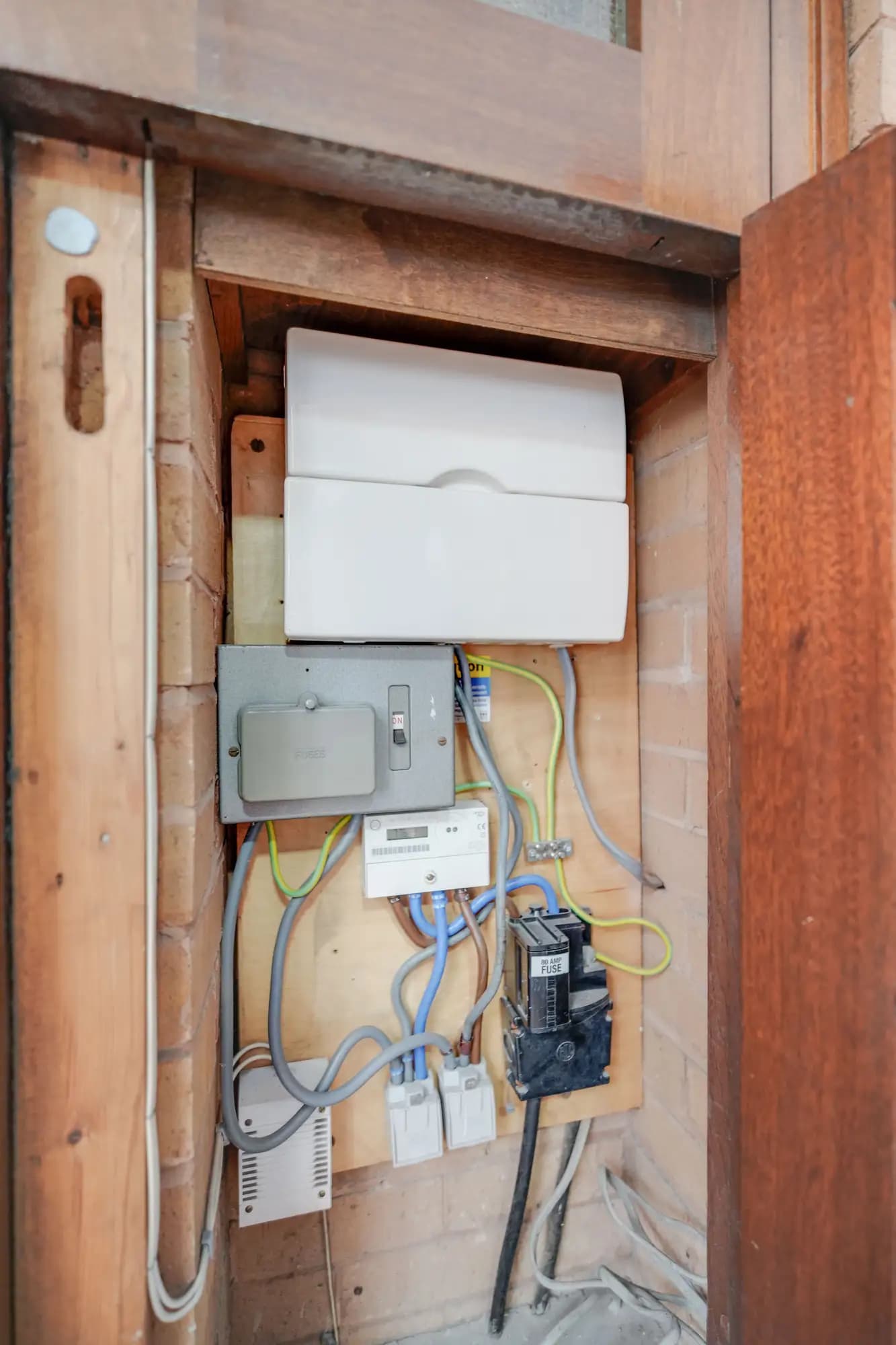 property photo 11 of 14