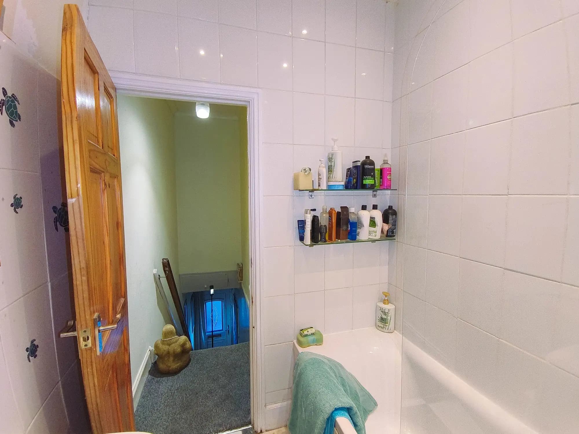 property photo 7 of 13