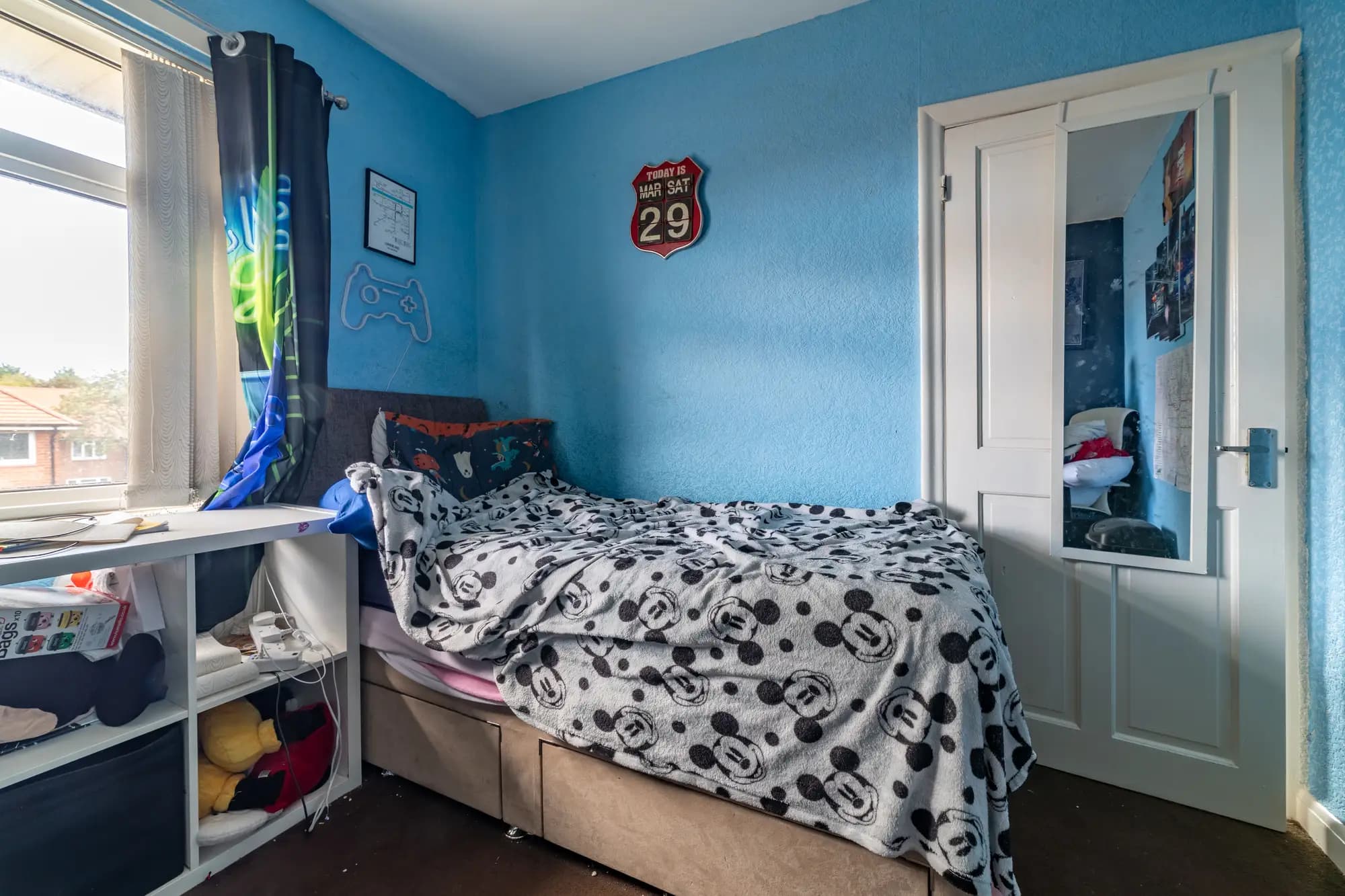 property photo 13 of 18