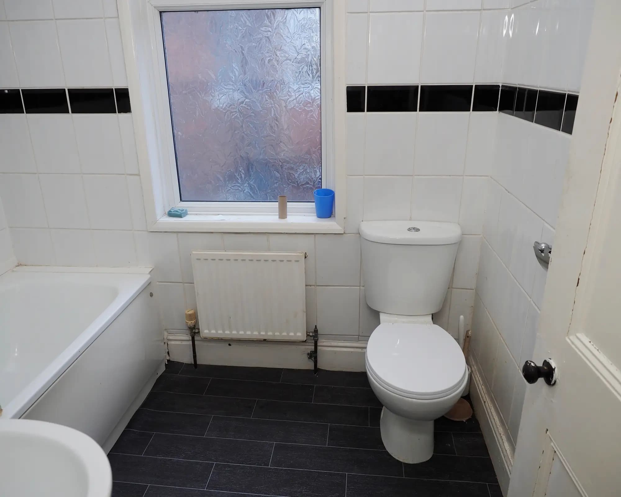 property photo 8 of 19