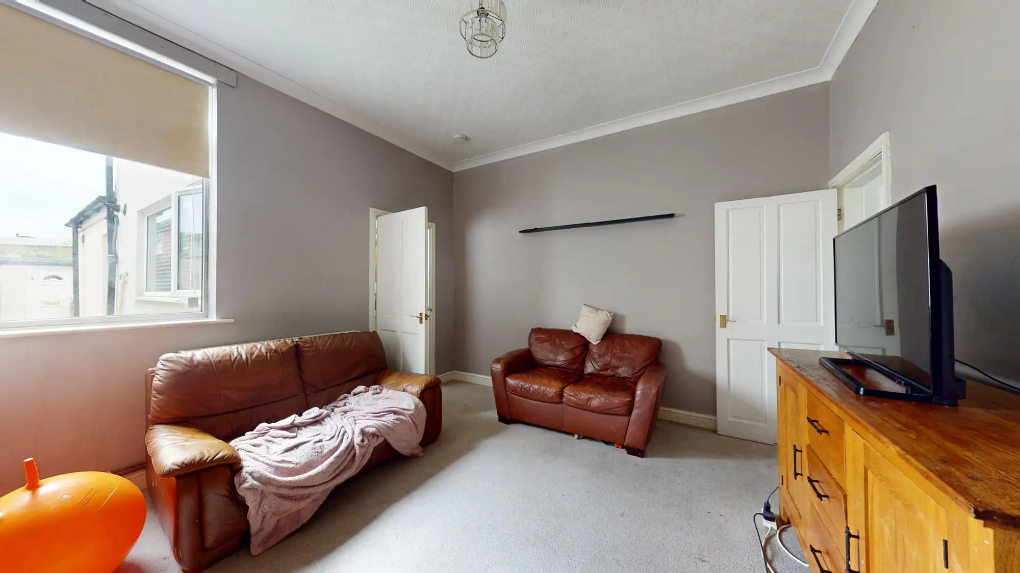 property photo 2 of 30