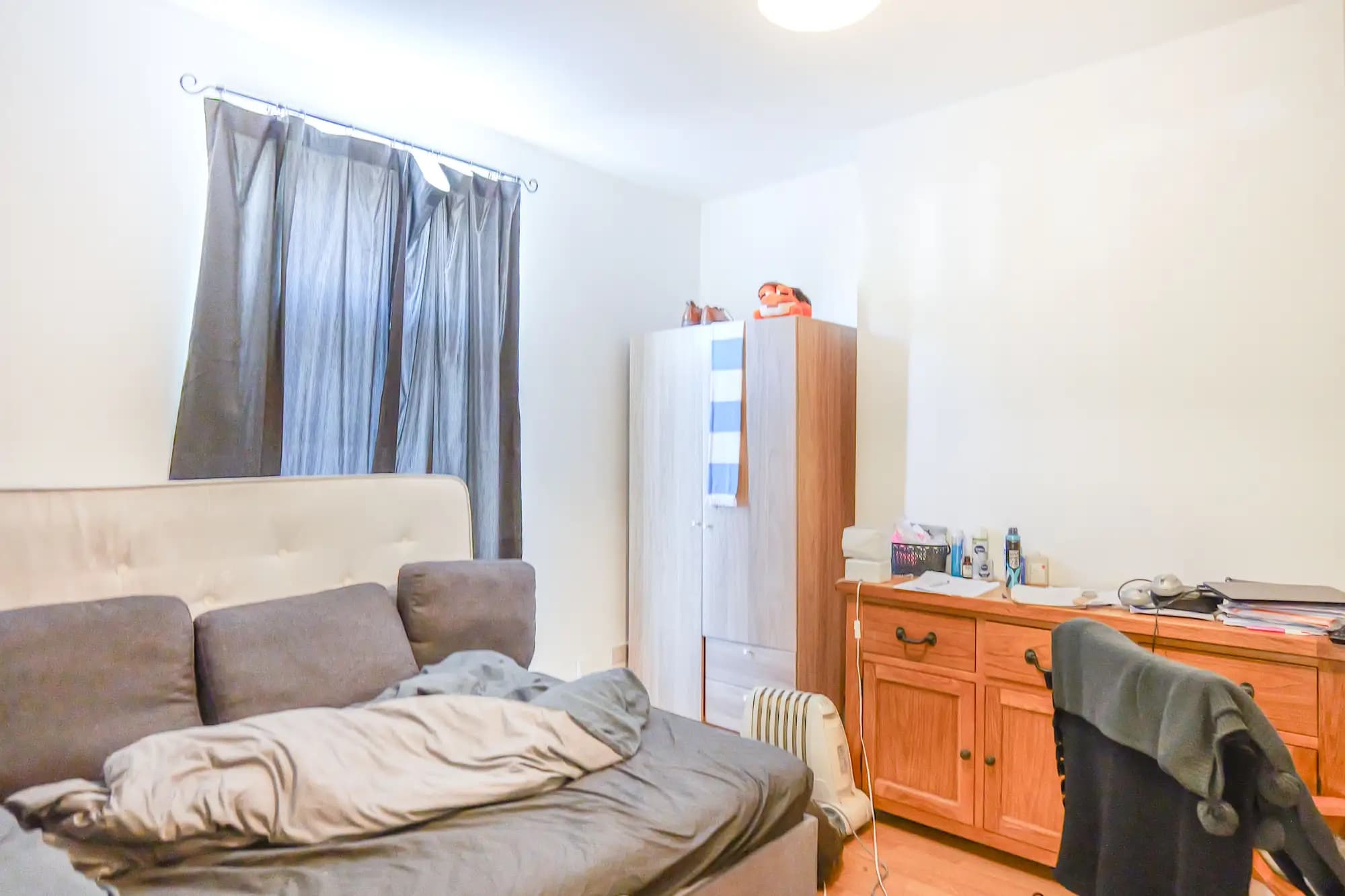 property photo 7 of 19