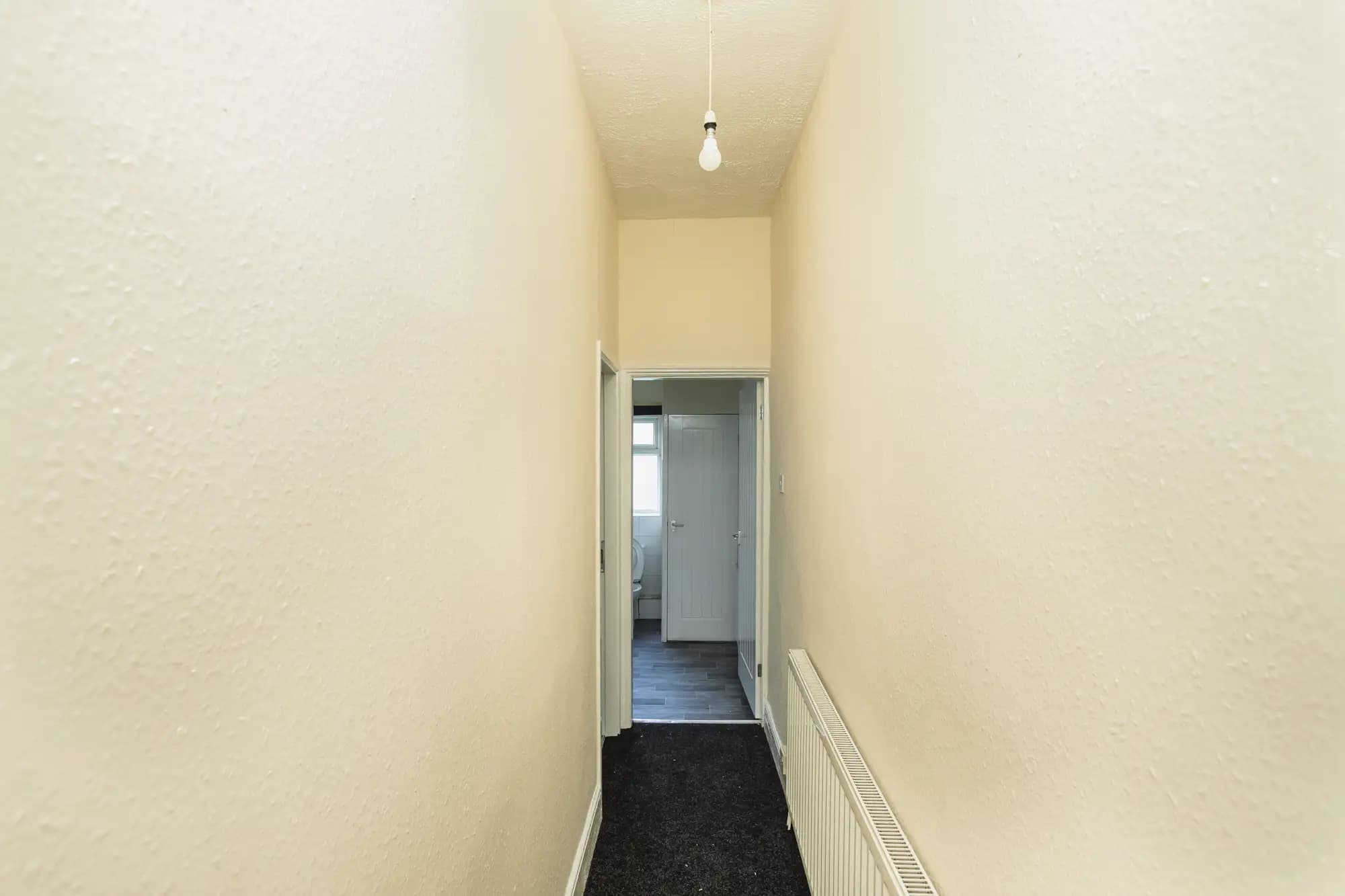 property photo 28 of 32