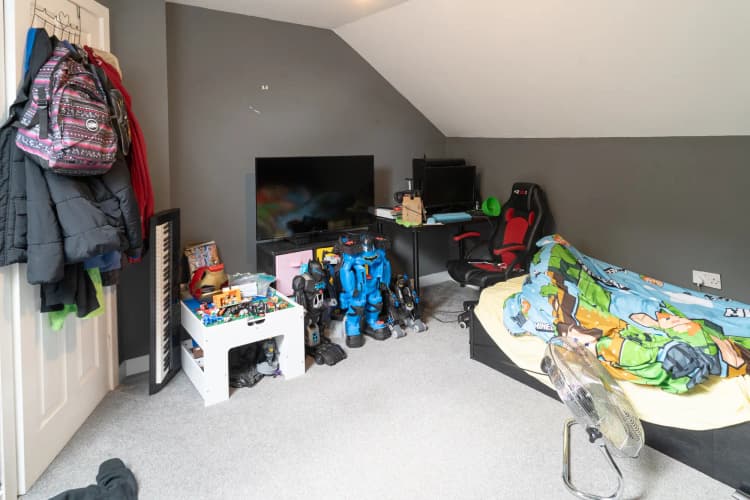 property photo 12 of 22