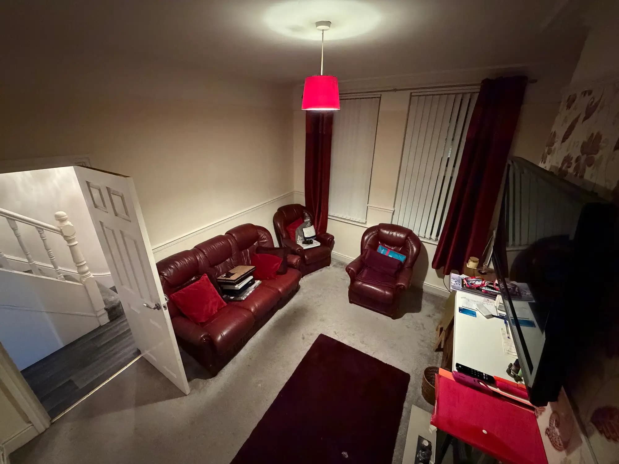 property photo 4 of 31